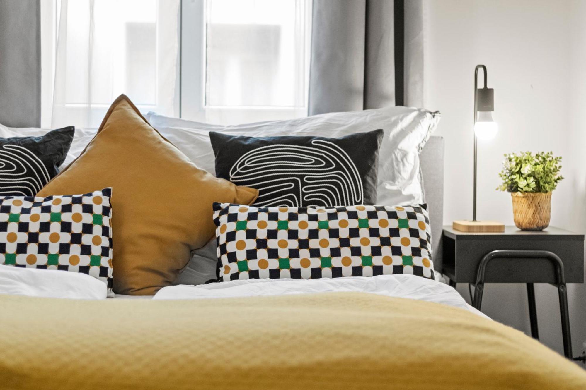 Apartment Chic *