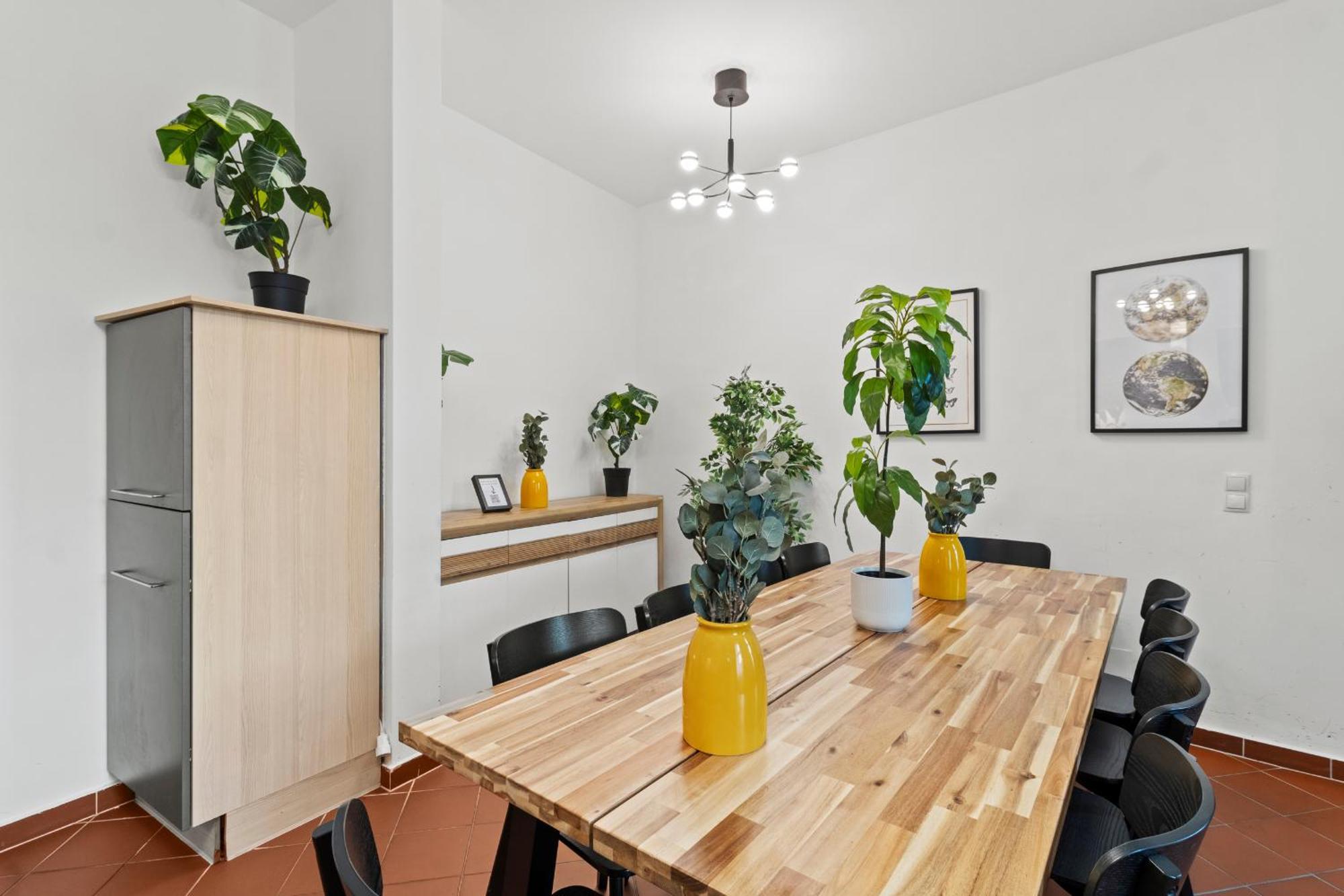 Apartment Chic *