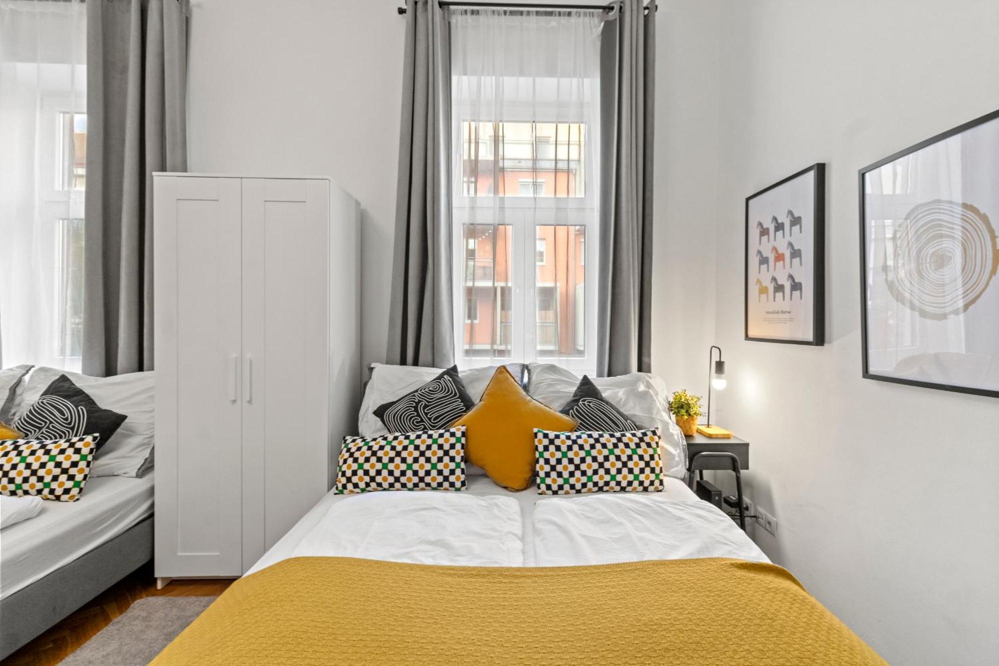 Apartment Chic