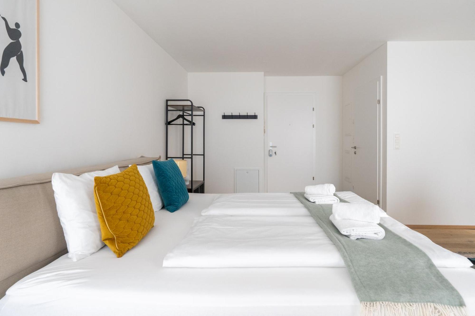 Apartment Sky Balcony Nook By Hm