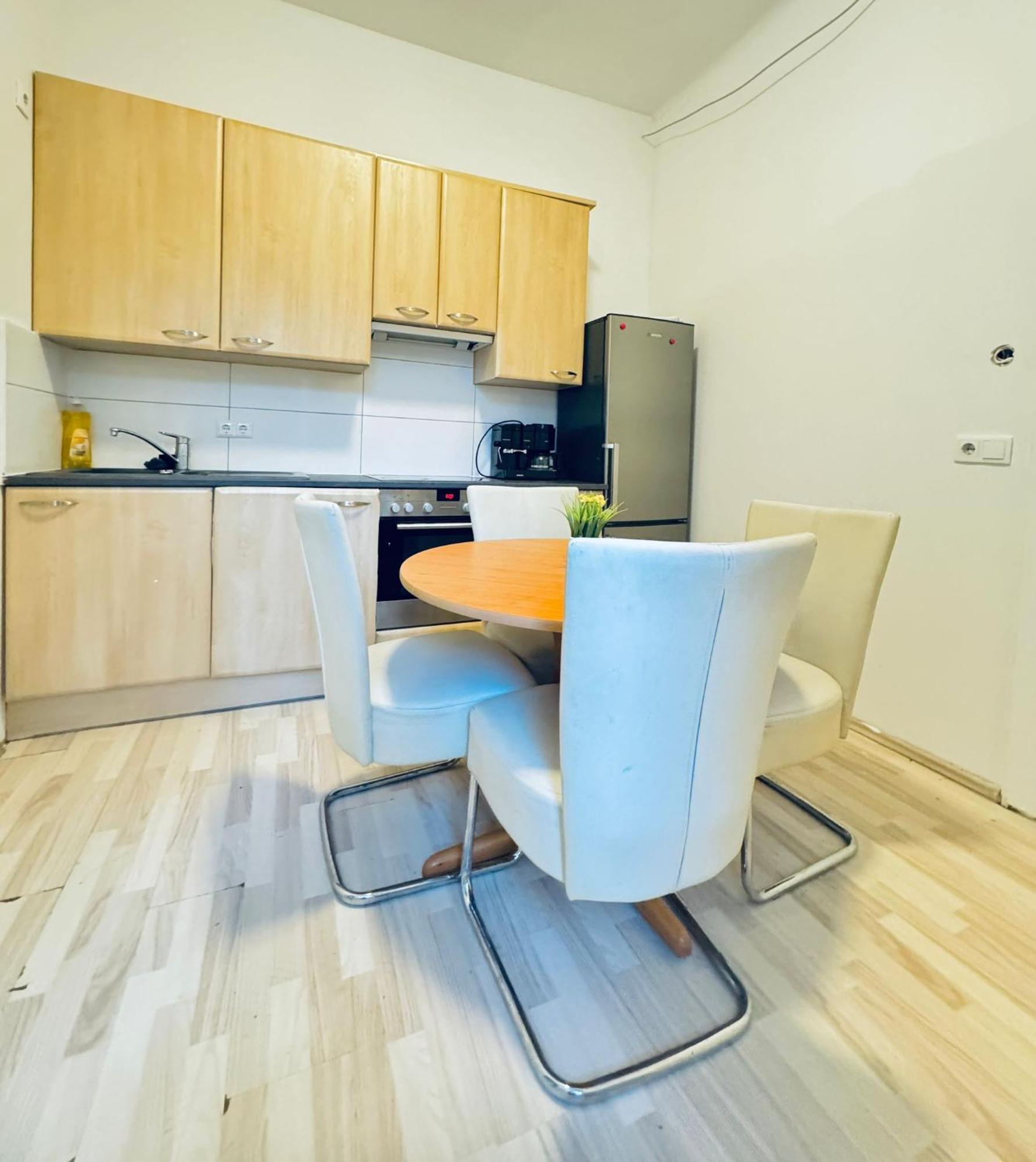3br Shared Apartment, In The Heart Of Apartment Wien