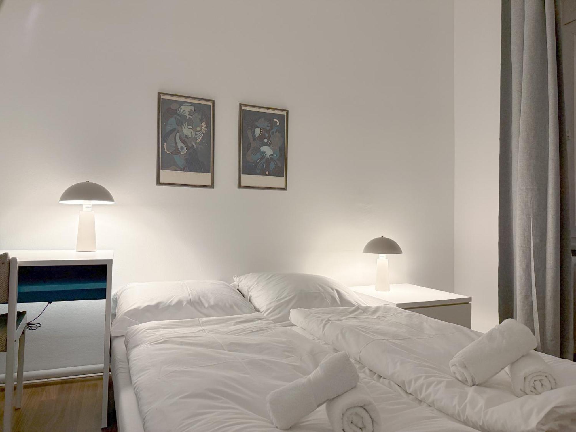 Free Parking & 2 Bedrooms * Vienna