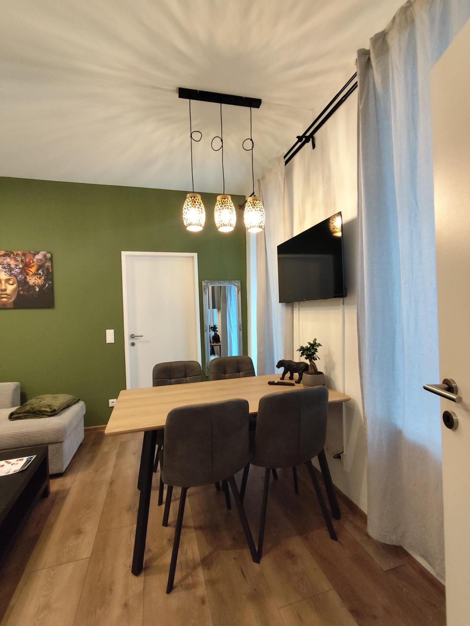 Appartamento Cozy In Location With Free Parking Vienna