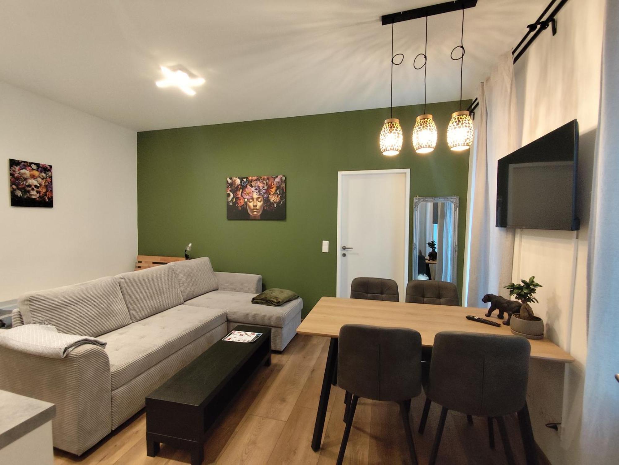 Cozy In Location With Free Parking * Vienna