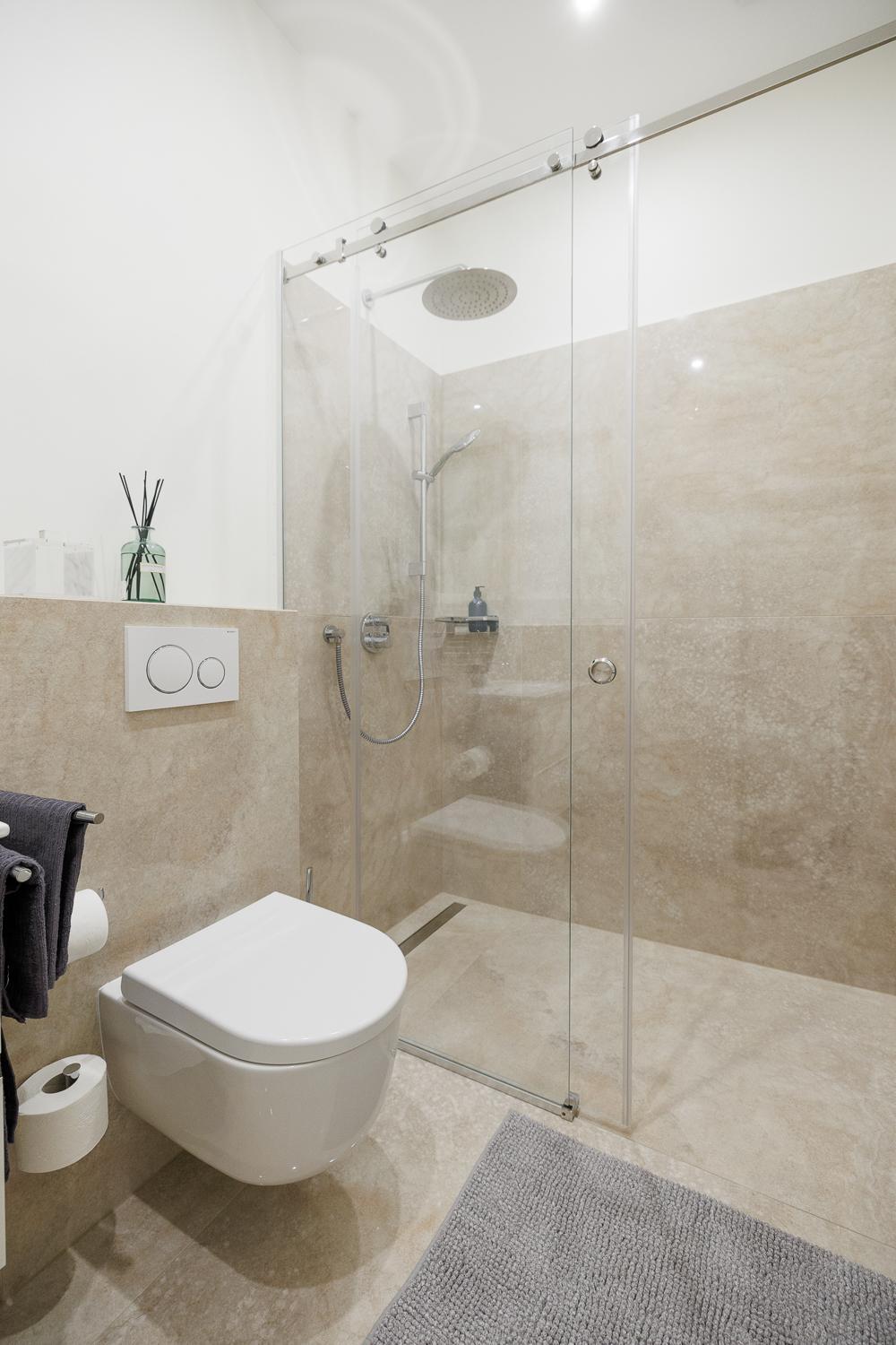 Stylish 1-bedroom 2-bath By Canal Minutes From Historic Centre * Vienna