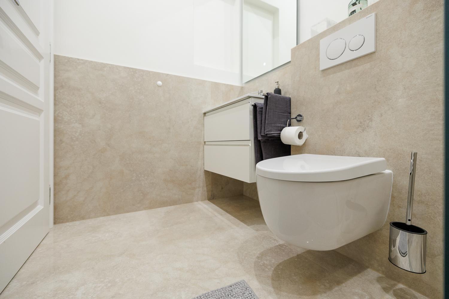 Apartment Stylish 1-bedroom 2-bath By Canal Minutes From Historic Centre *