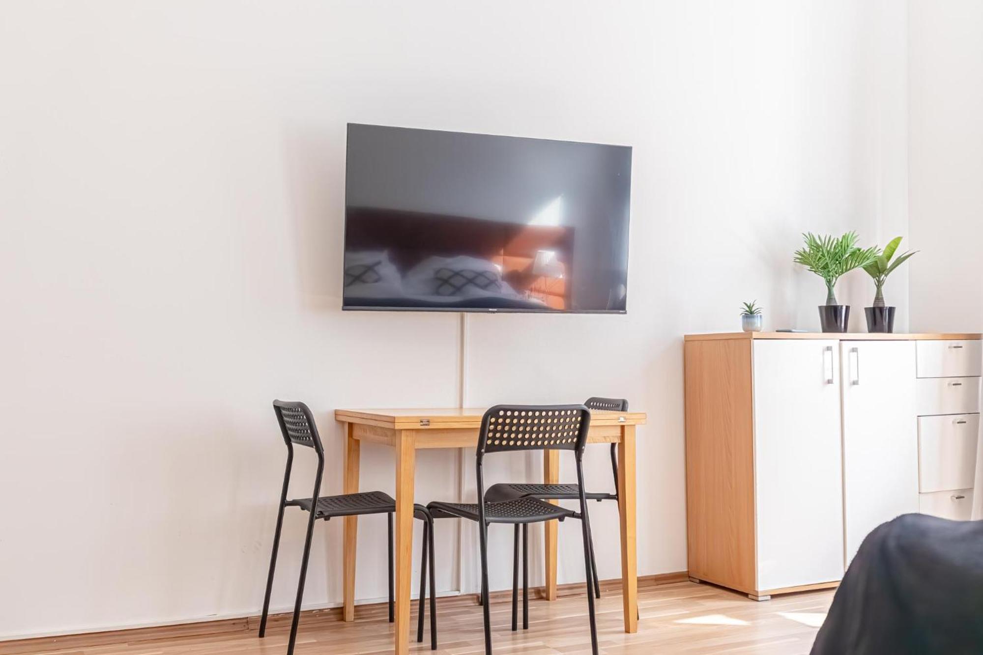 Apartment Beautiful 1br With A Great Location *