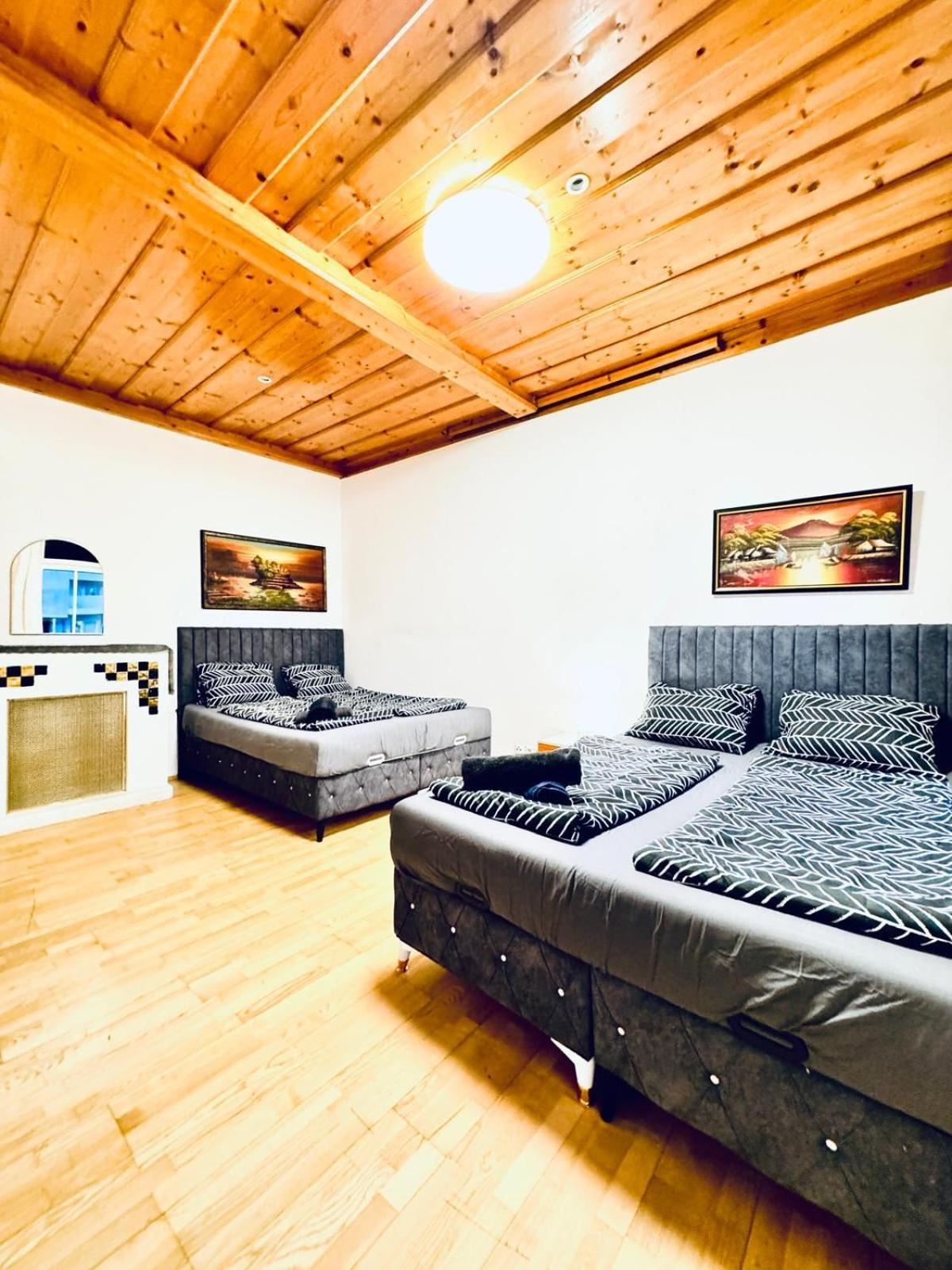 Apartment Amazing 4br Shared 10 Minute Walk To Fac Platz Vienna