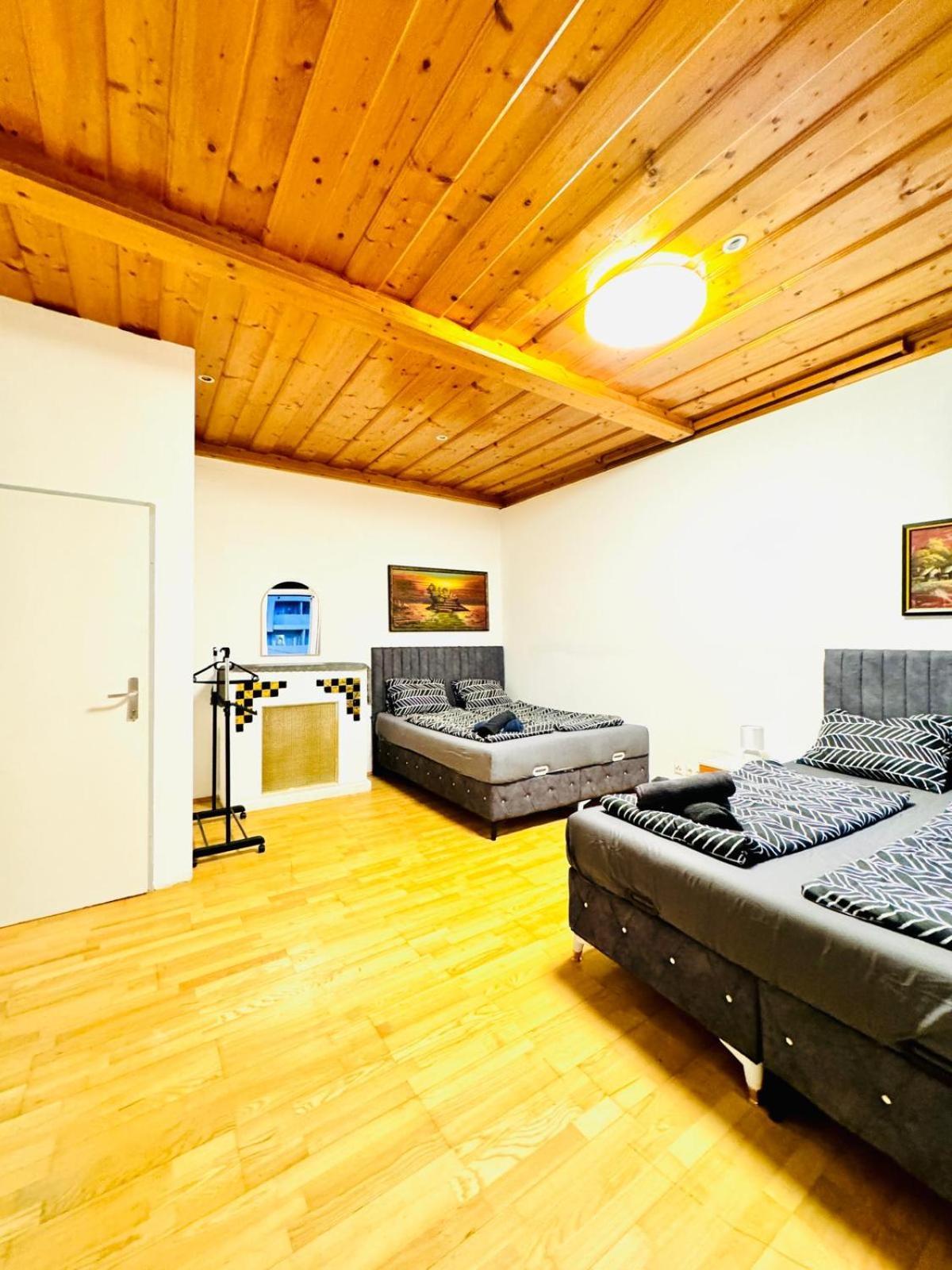 Amazing 4br Shared 10 Minute Walk To Fac Platz Vienna