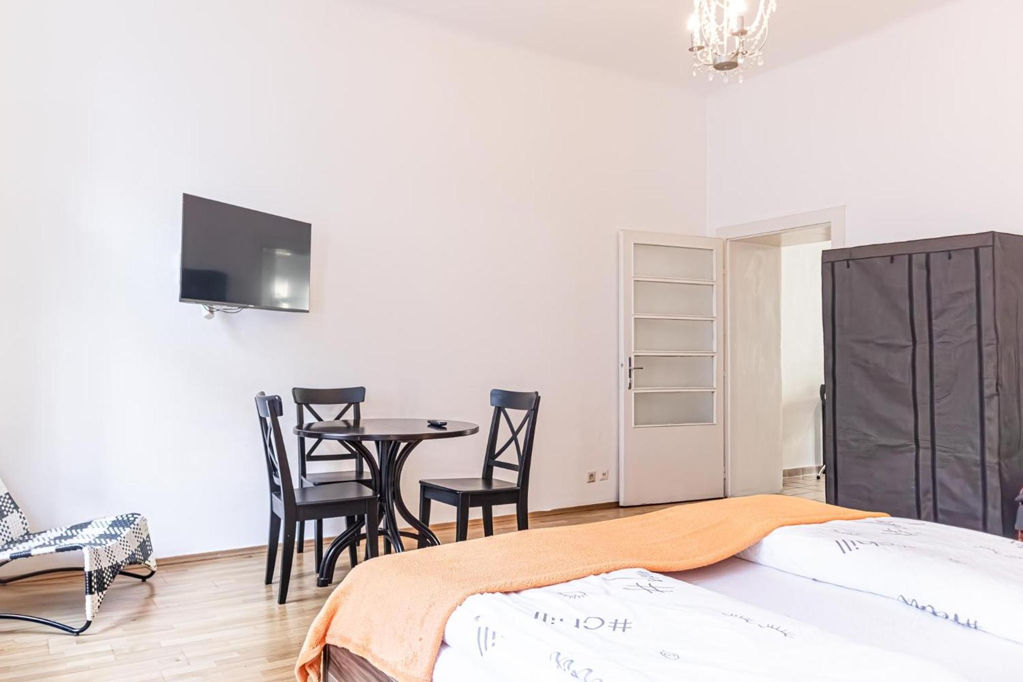 Elegance 2 Bedroom At Vienna's Vibrant Center Vienna