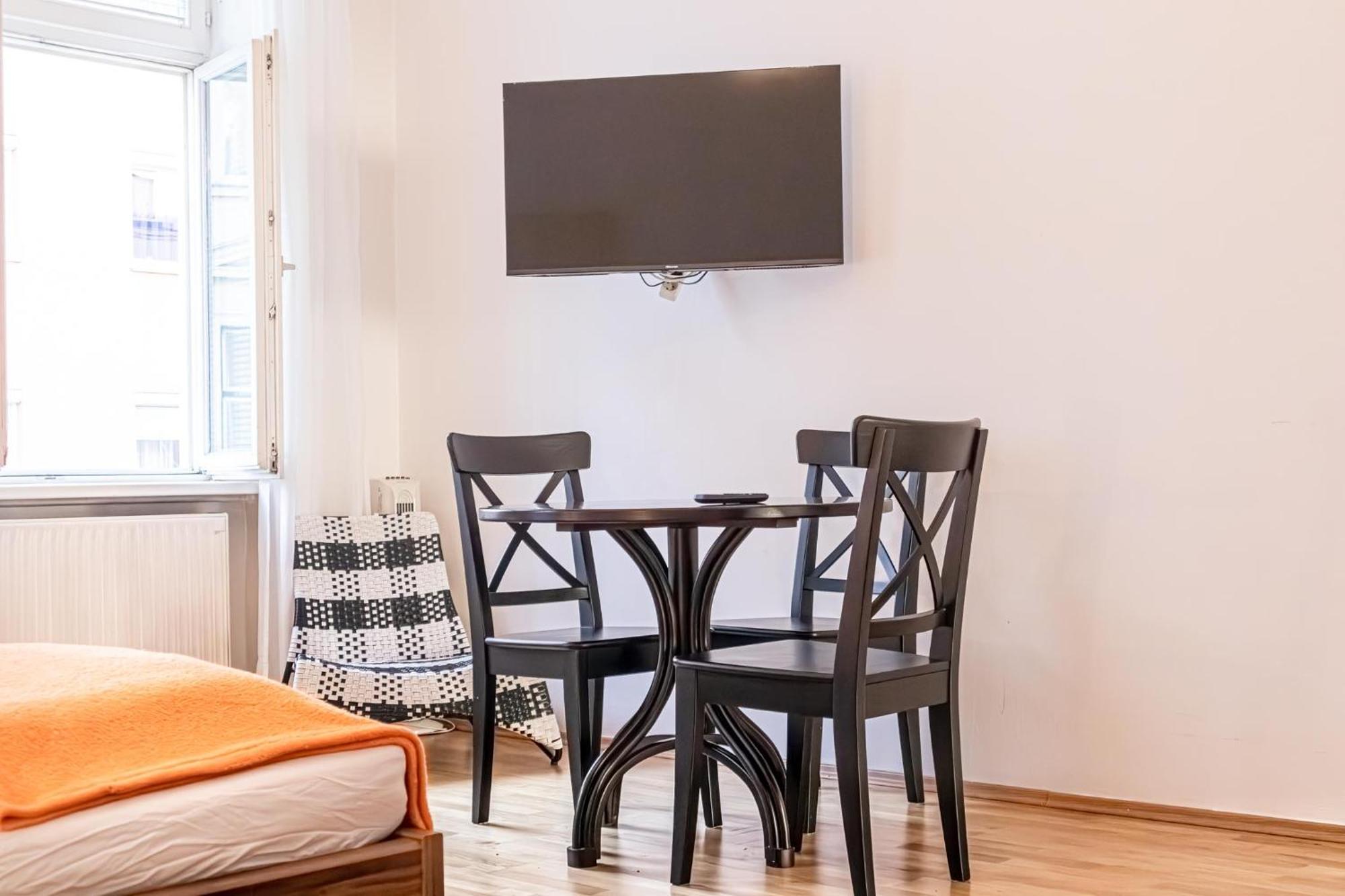 Elegance 2 Bedroom At Vienna's Vibrant Center * Vienna