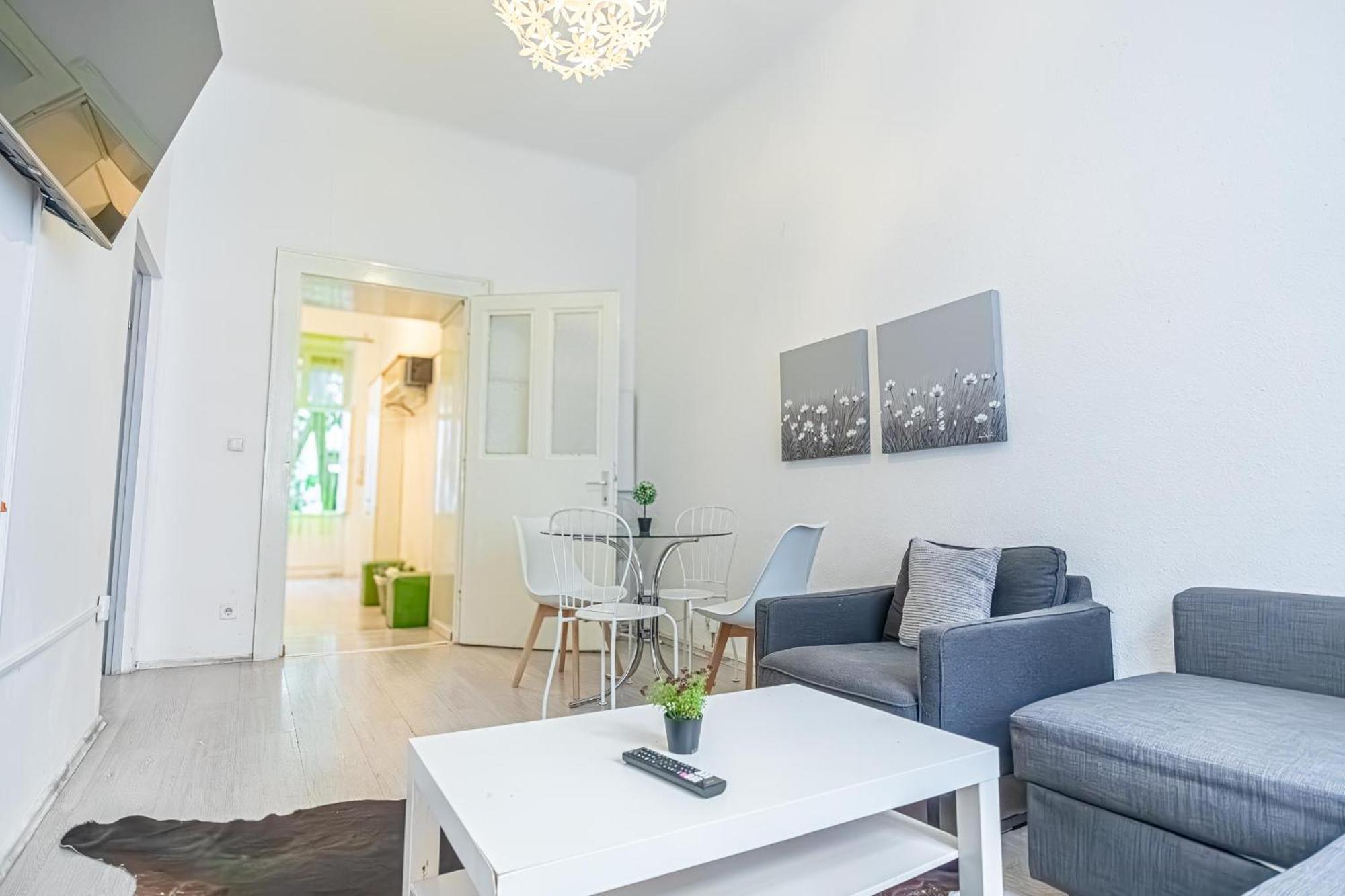 Trendy 1Br & 1Lr Near Rennweg, Great City Links Apartamento *