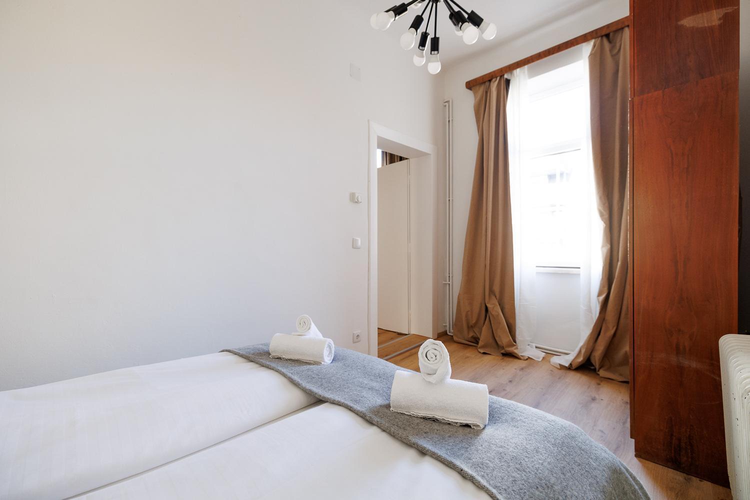 Hauptbahnhof Lofts Apartment *