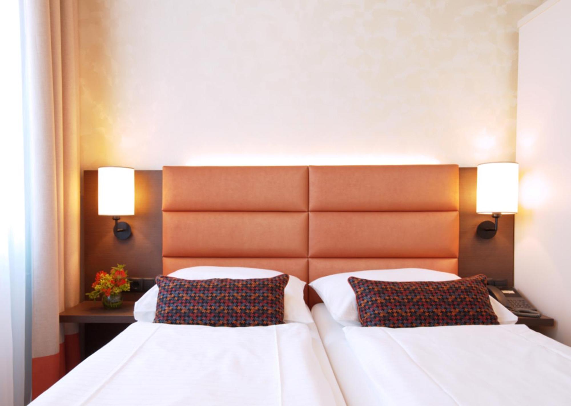 Drei Kronen Hotel 3*