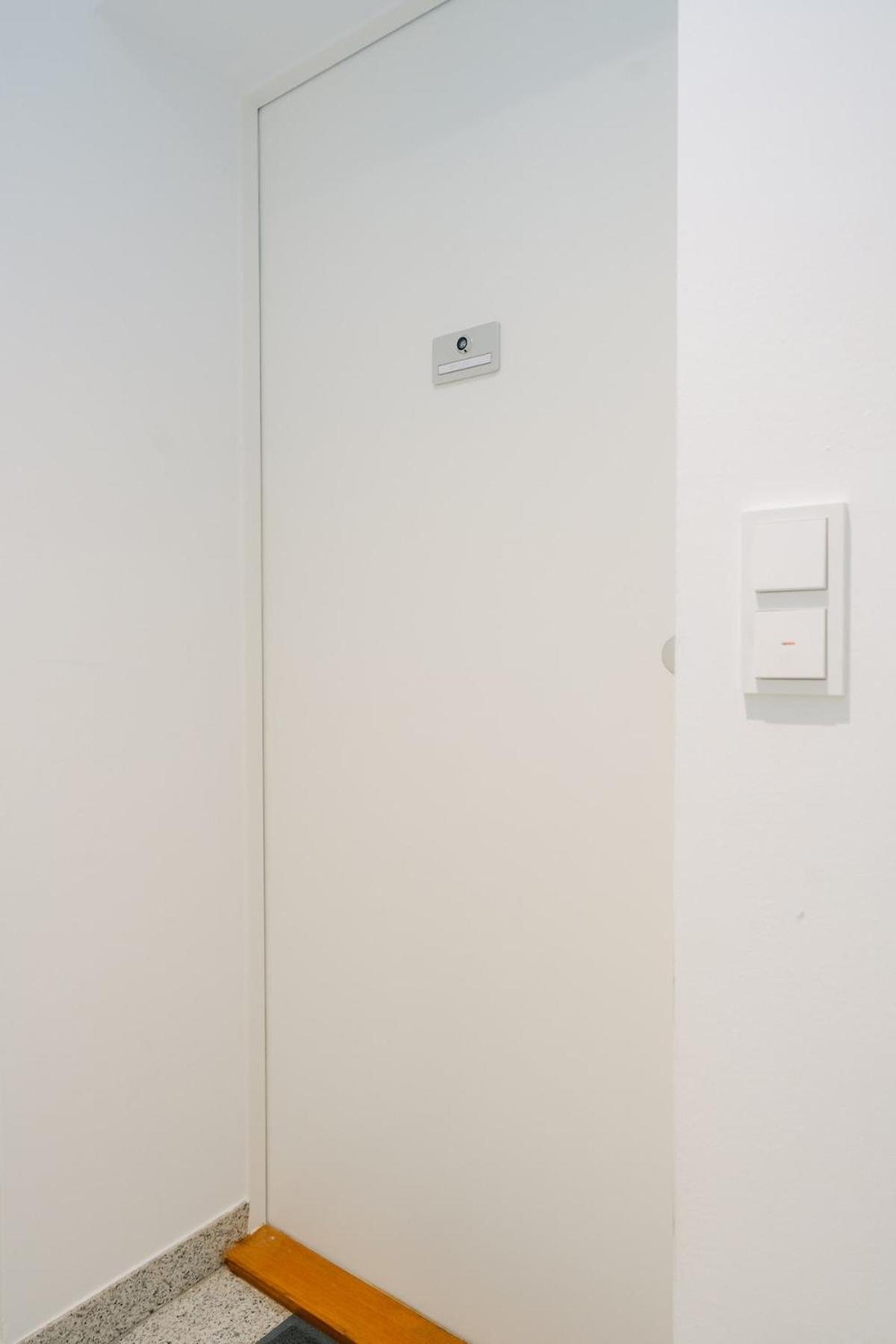 Apartment Nest Perfect For 2-4 Hip Area And Free Parking