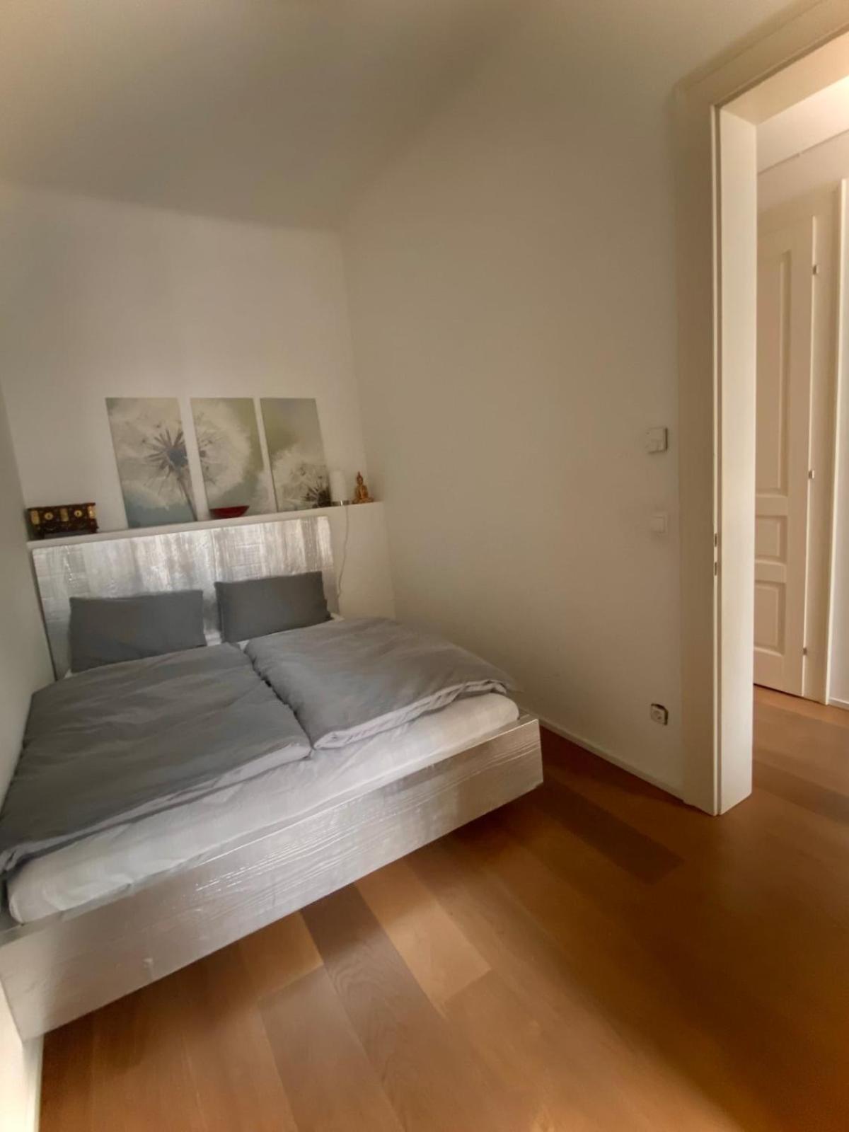 Apartment Urban Hotspot