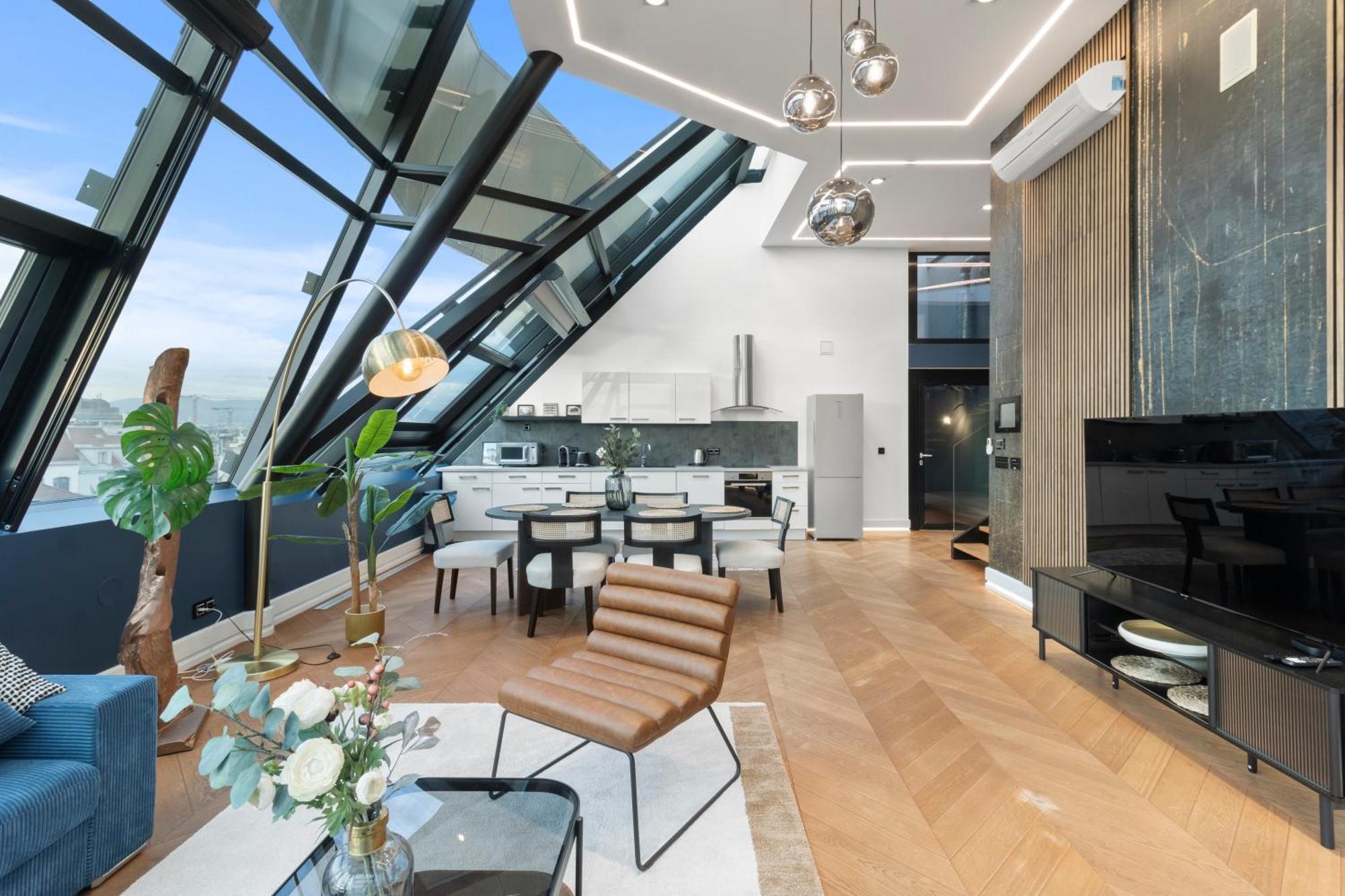 Next To Augarten I Penthouse I Rooftop Terrace I