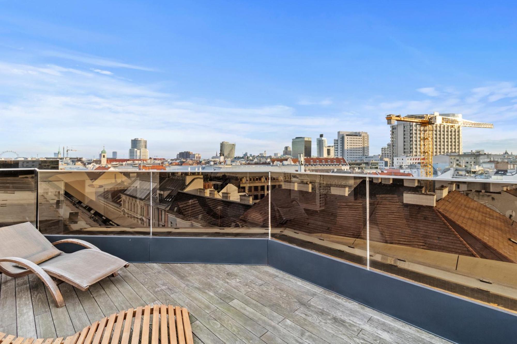 Next To Augarten I Penthouse I Rooftop Terrace I Apartment *