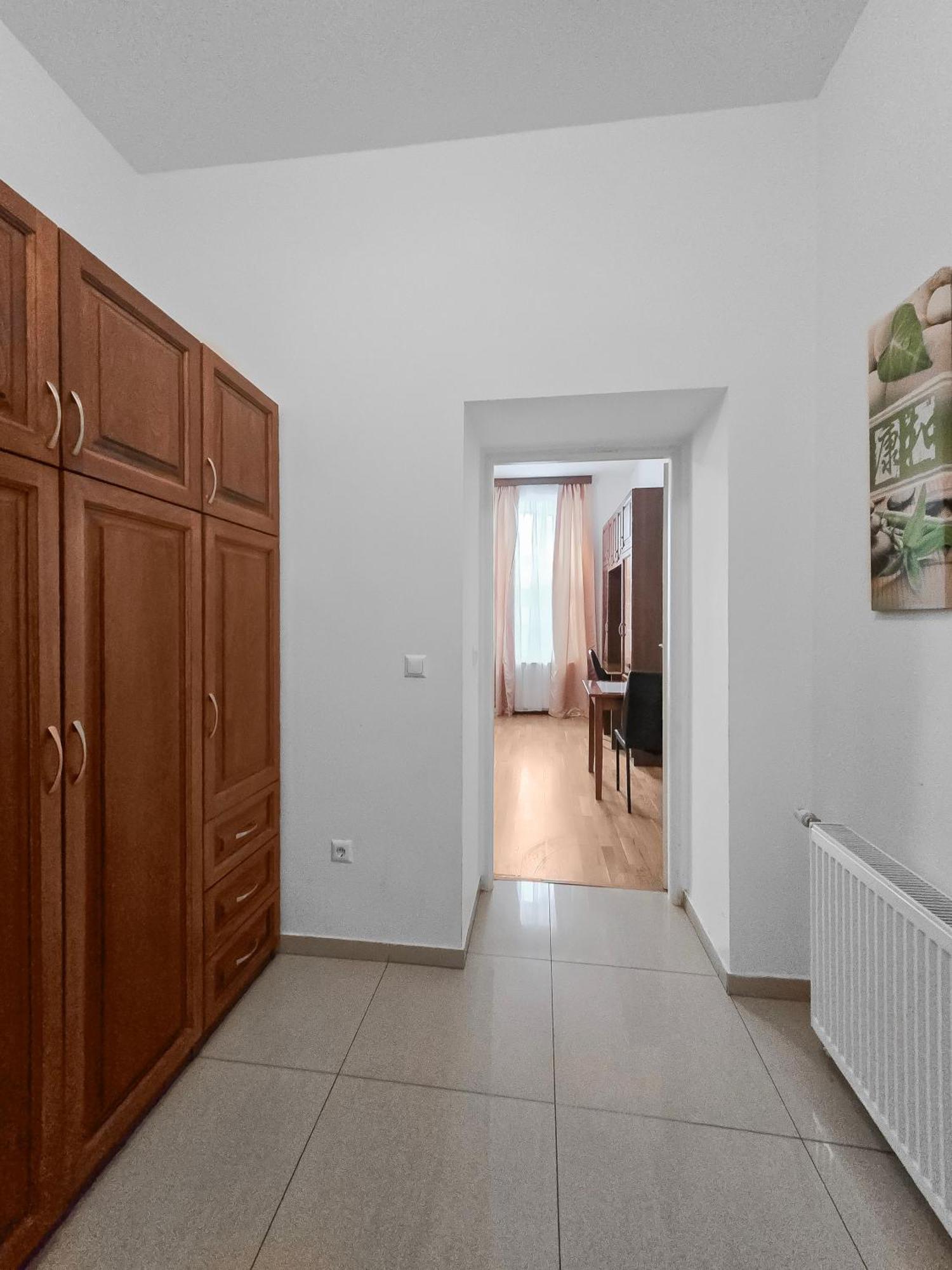 Studio Apartment Apartment