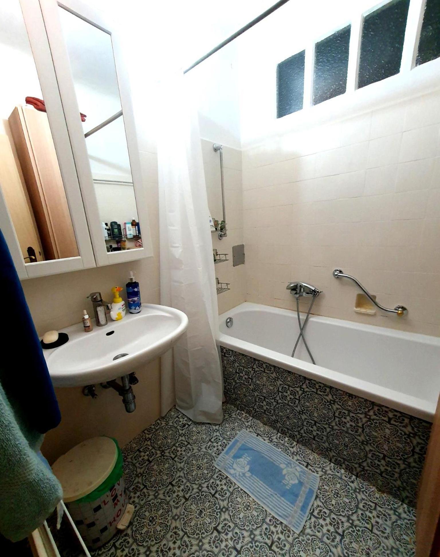 Wolfs Balkonruhe, Geraeumig S-bahn Krottenbach Homestay *