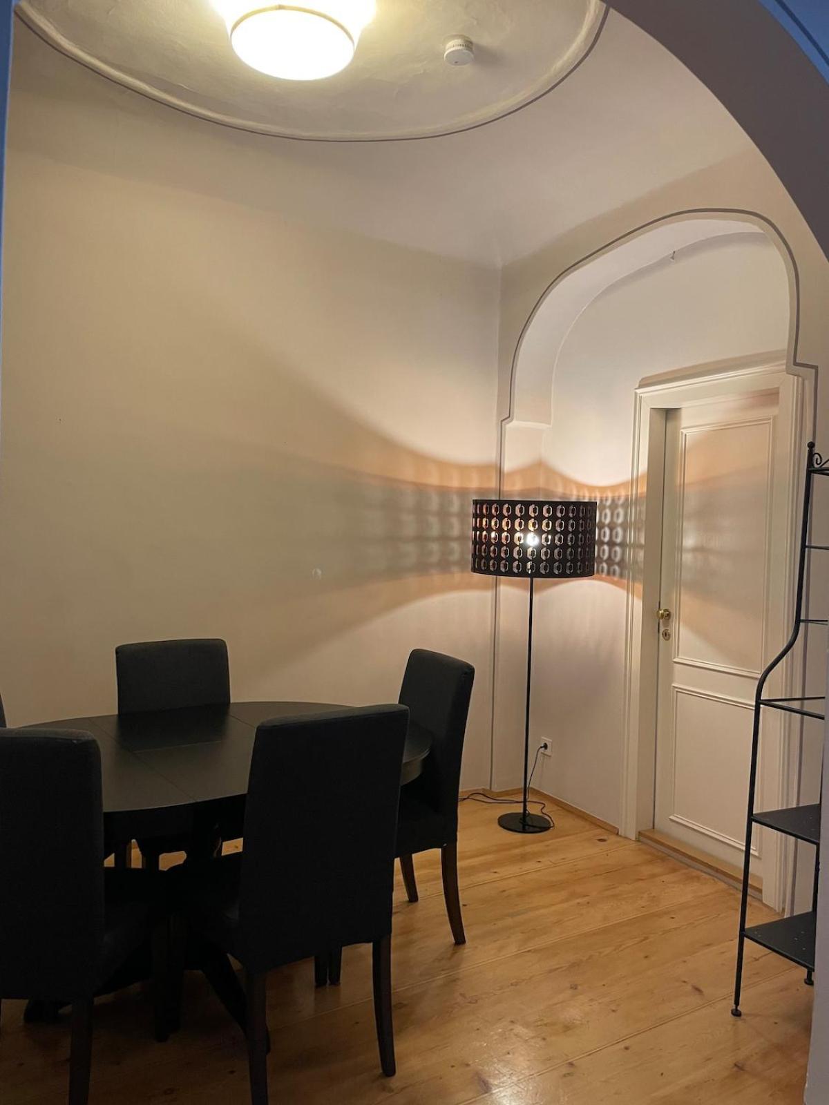 Charming With Two Bedrooms Vienna