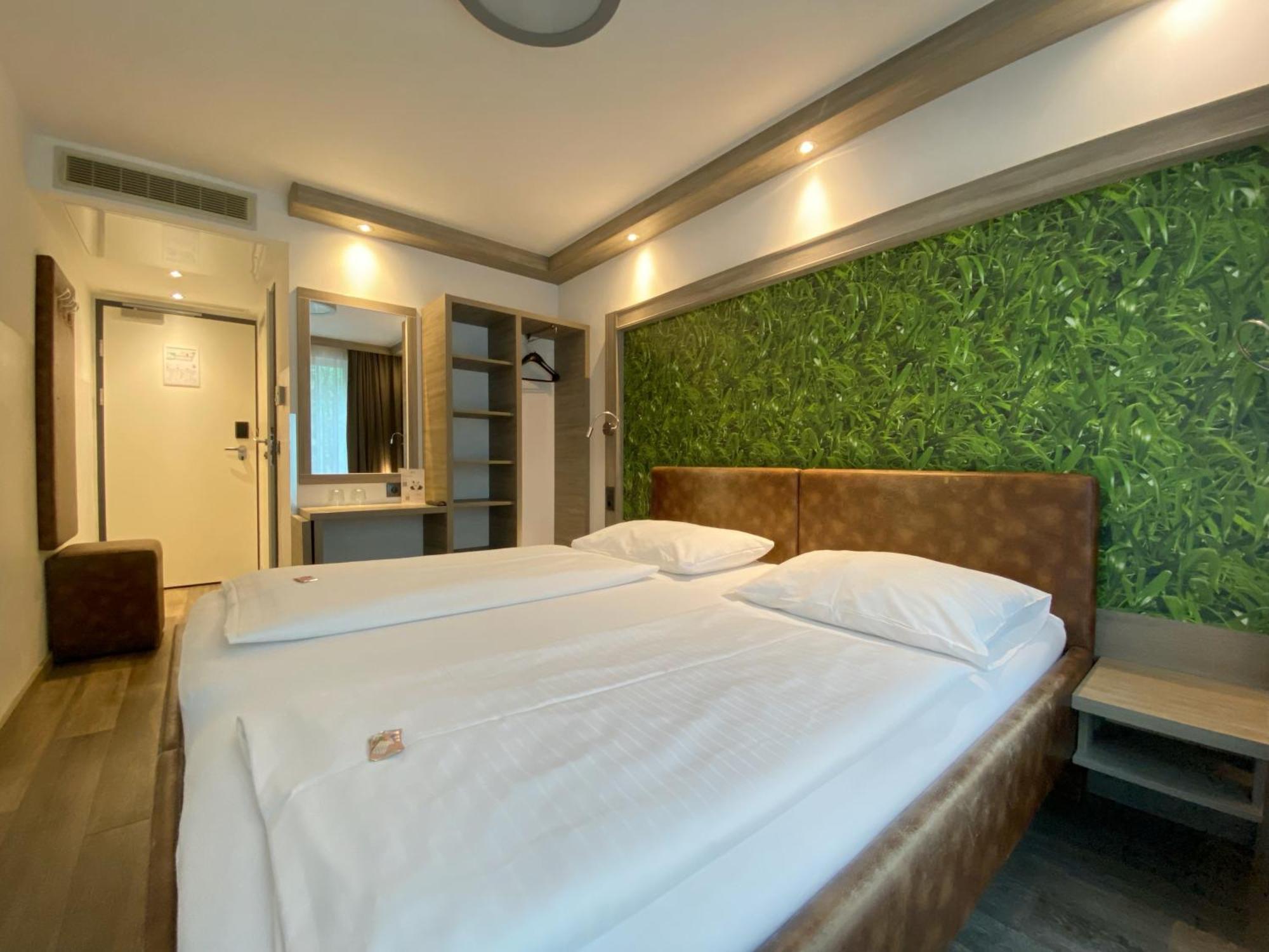 Design & Budget Schoenbrunn 3* Vienna