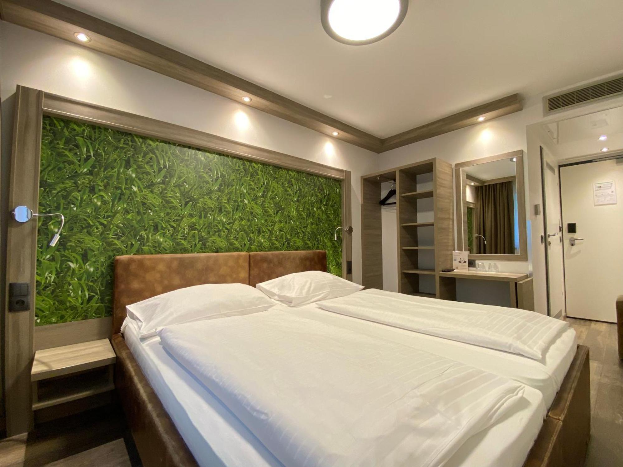 Design & Budget Schoenbrunn 3* Vienna
