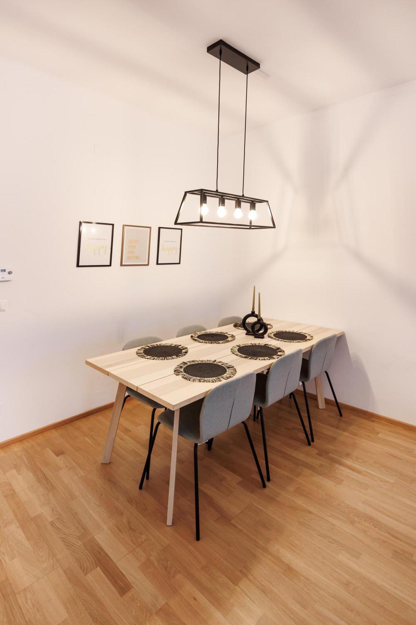 Orestaliving - Brigittineurlaende Apartment *