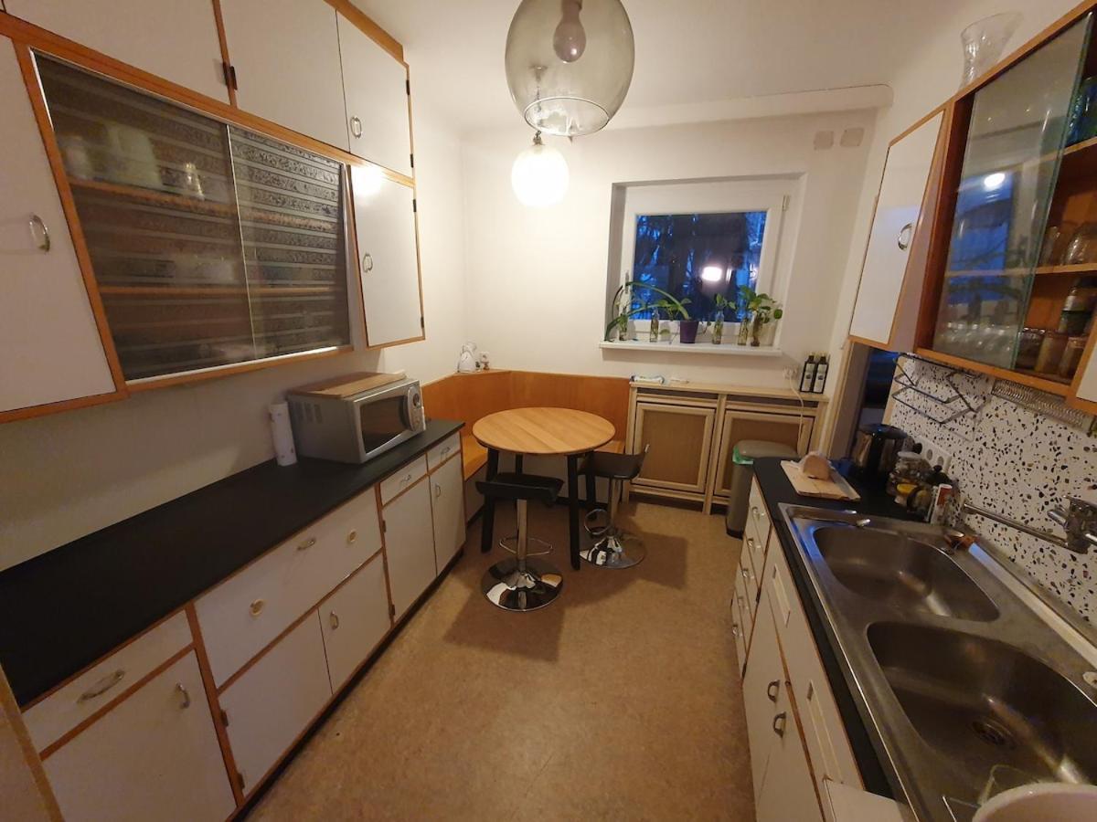 Wolfs Balkonruhe 8p 3br Zentral Apartment