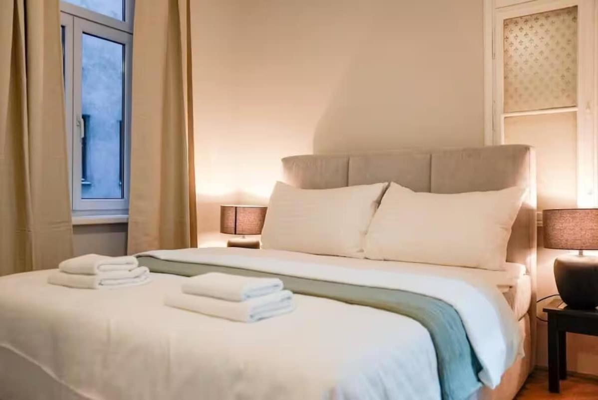 Apartment 8 Minutes To Inner I 5 Min Walk To Metro I Wifi Vienna