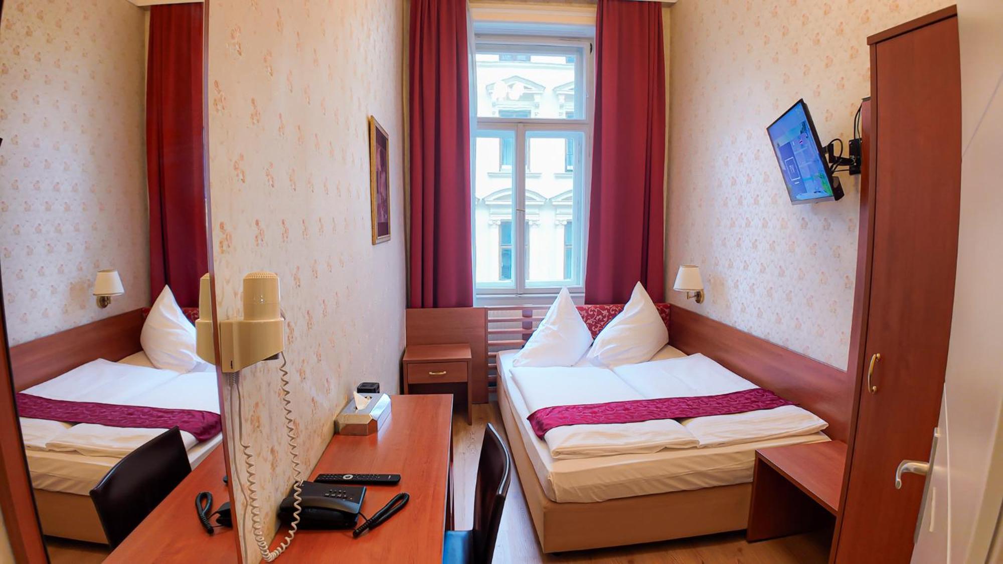 Hpa Andreas Hotel 3*
