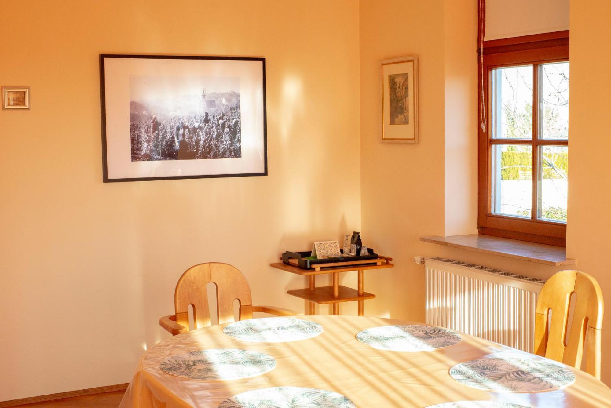 Herrlicher Ausblick Ueber Apartment *