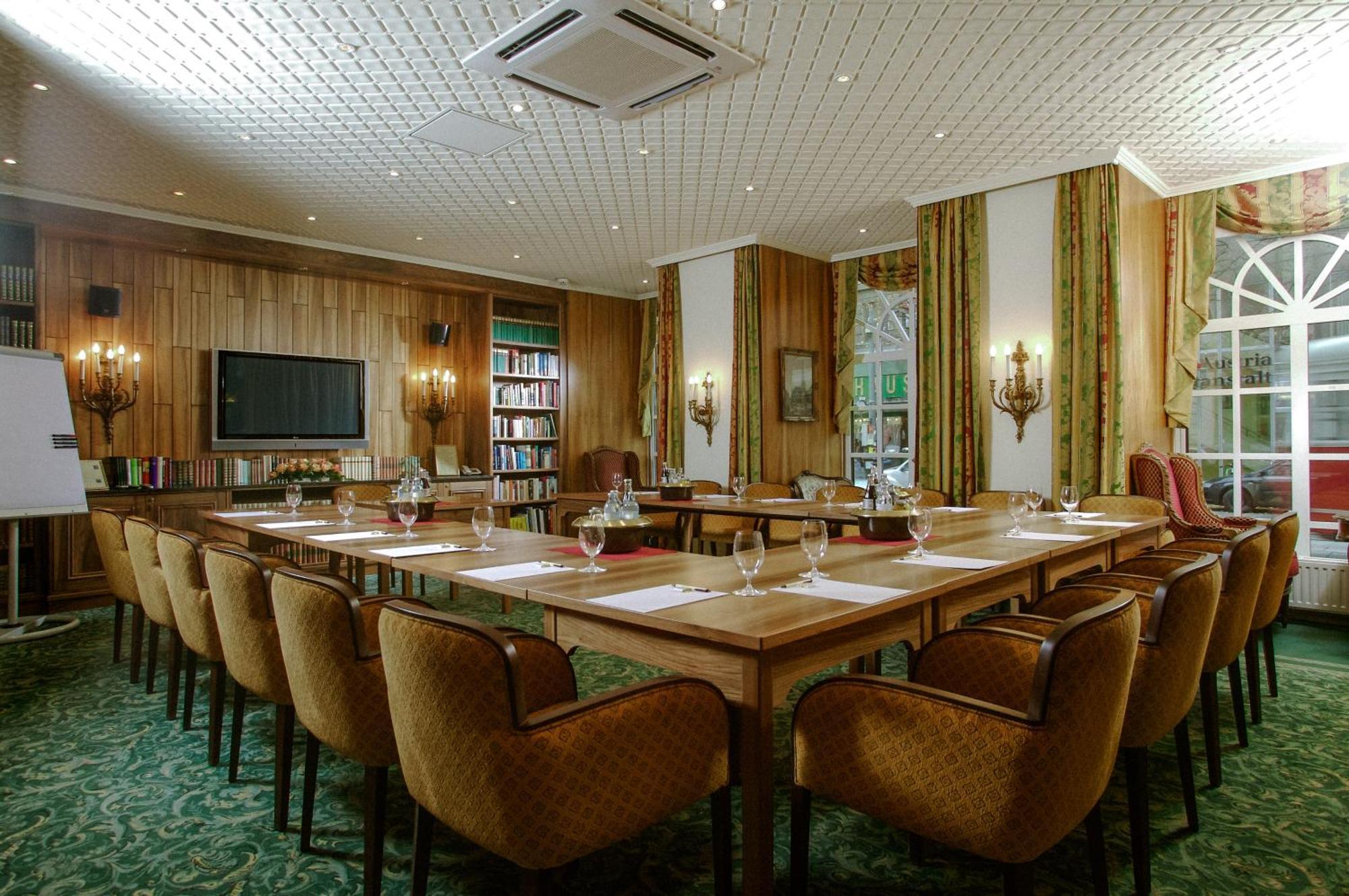 Stefanie - Vienna's Oldest Hotel 4*