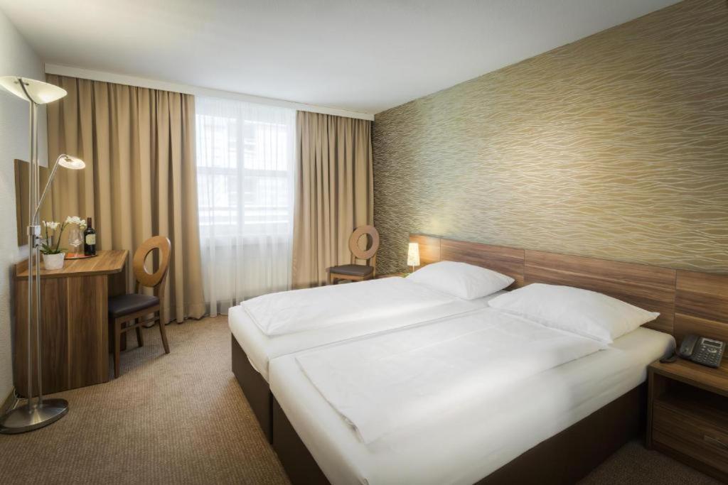 Hm28hotel Hotel 4*