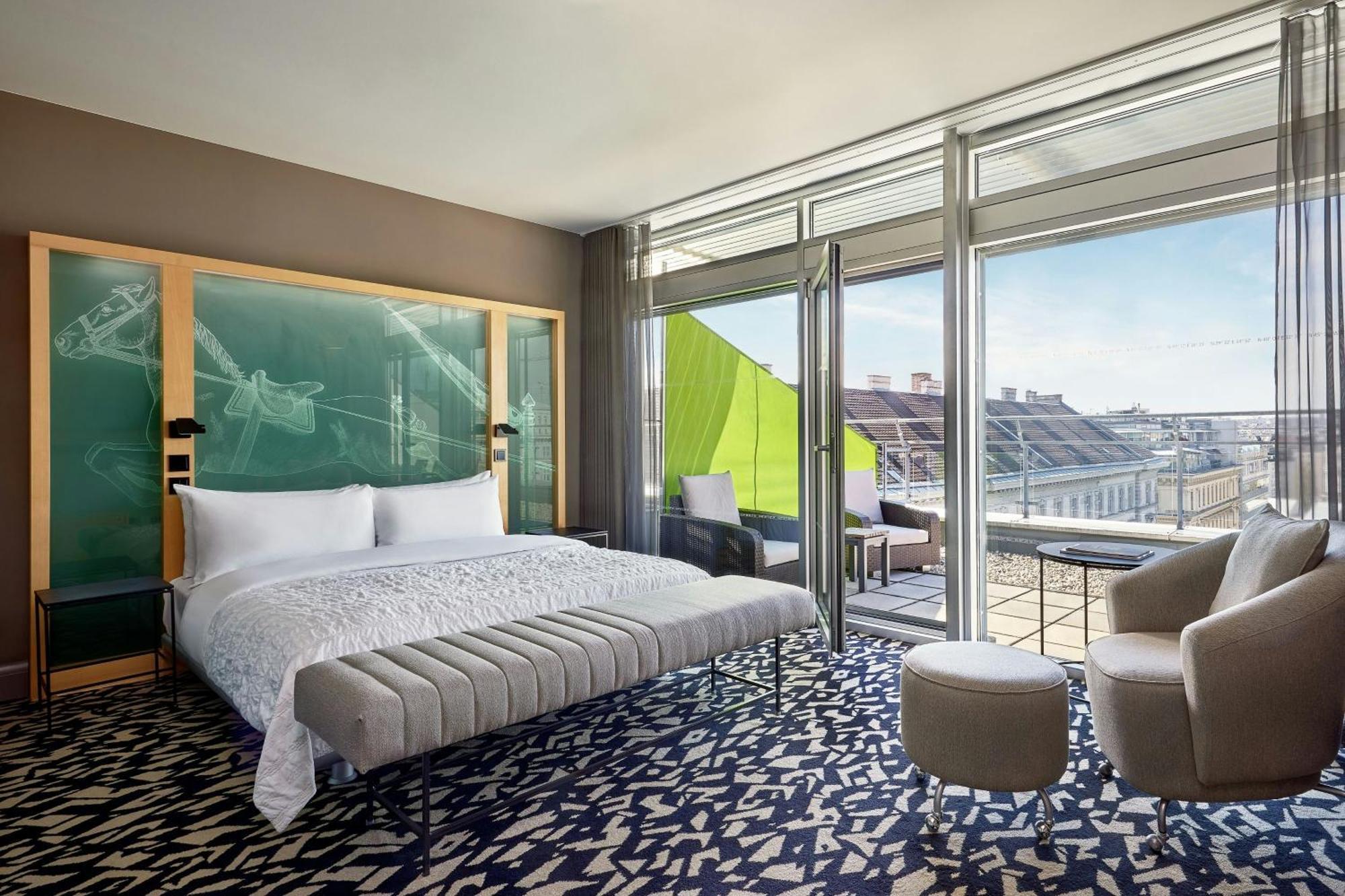 Le Meridien Hotel