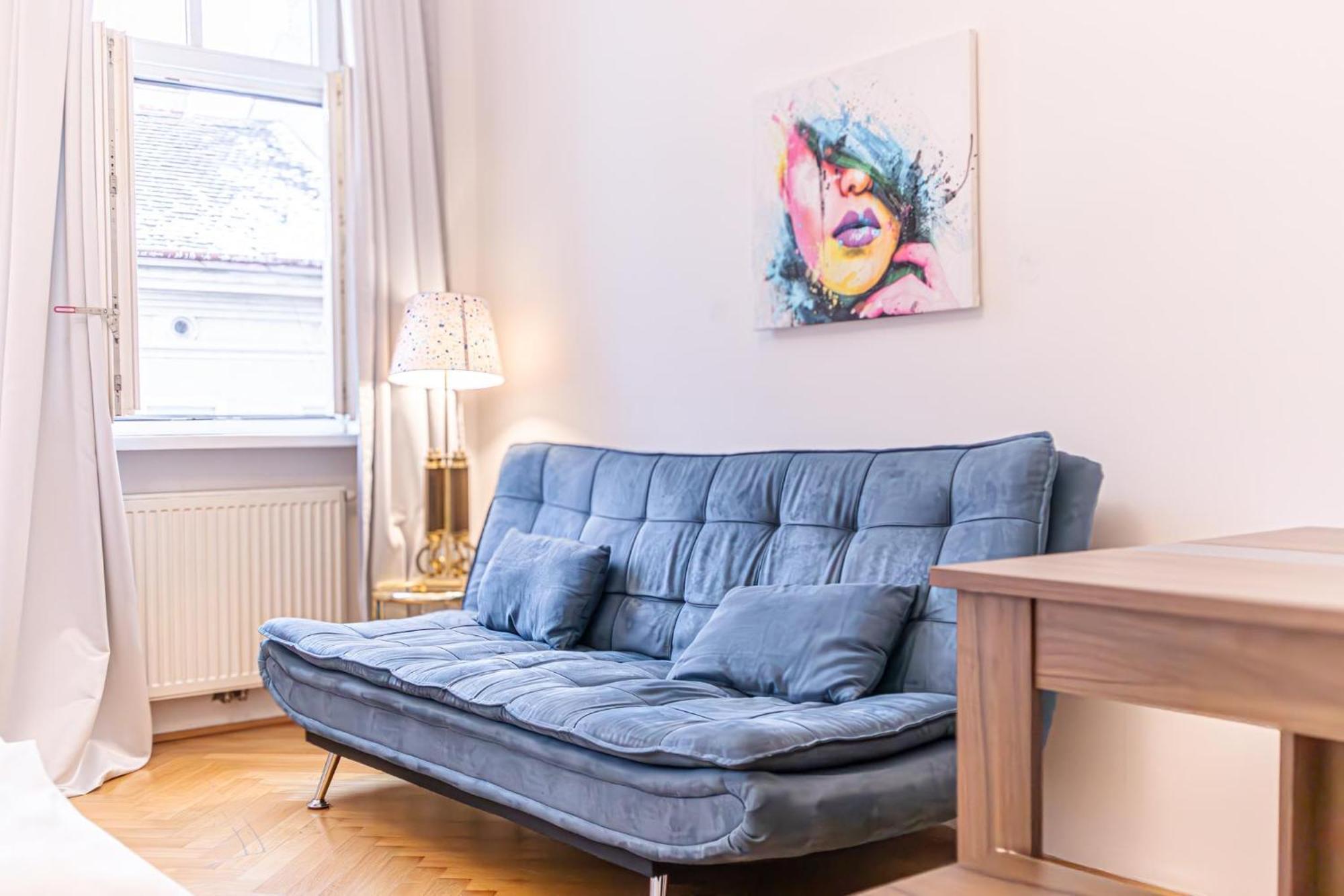 Amazing 2br Stay, Wiener Stadthalle Apartment Vienna