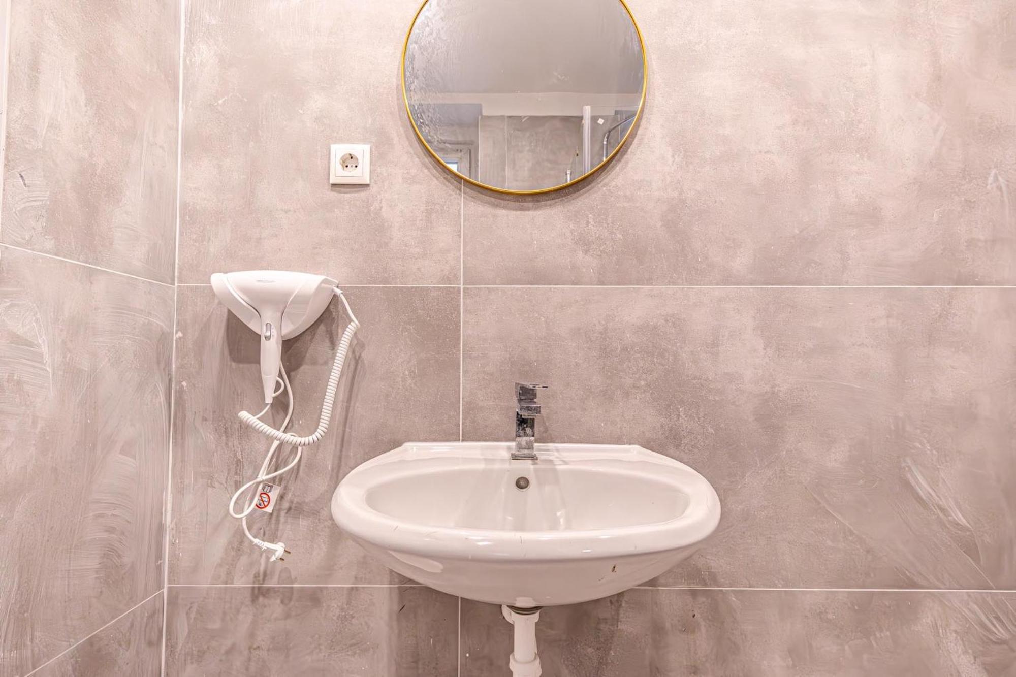 Apartment 4br For 9p, Centrally Located In Vienna