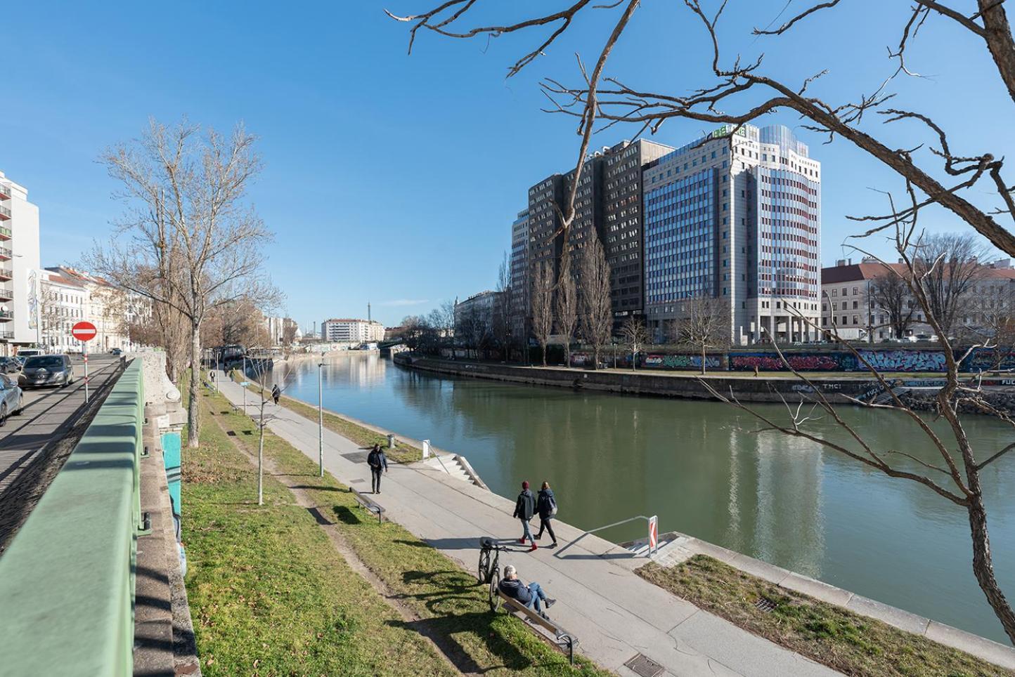 Stadt Vor Der Tuere Und Dennoch Ruhig Gelegen Apartamento *
