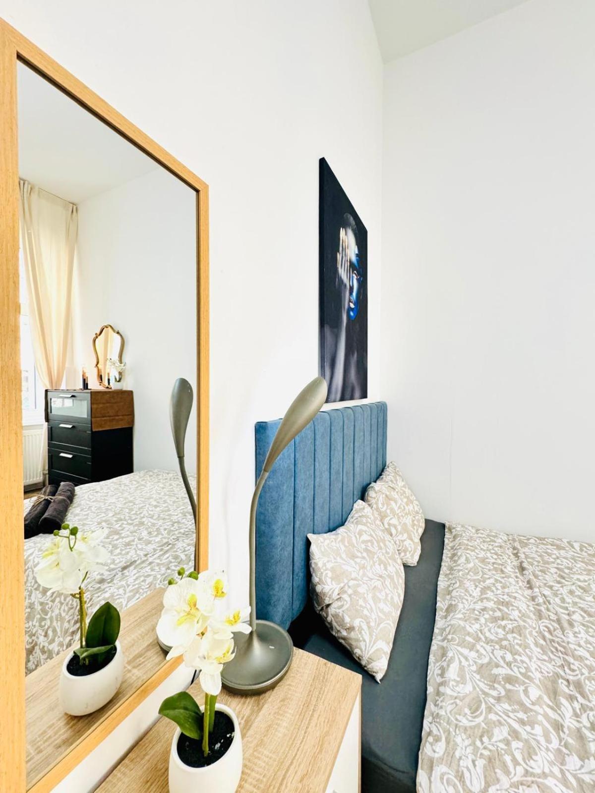5br Apartment, Only 10min Walk To Matzleinsdorfer Platz Vienna