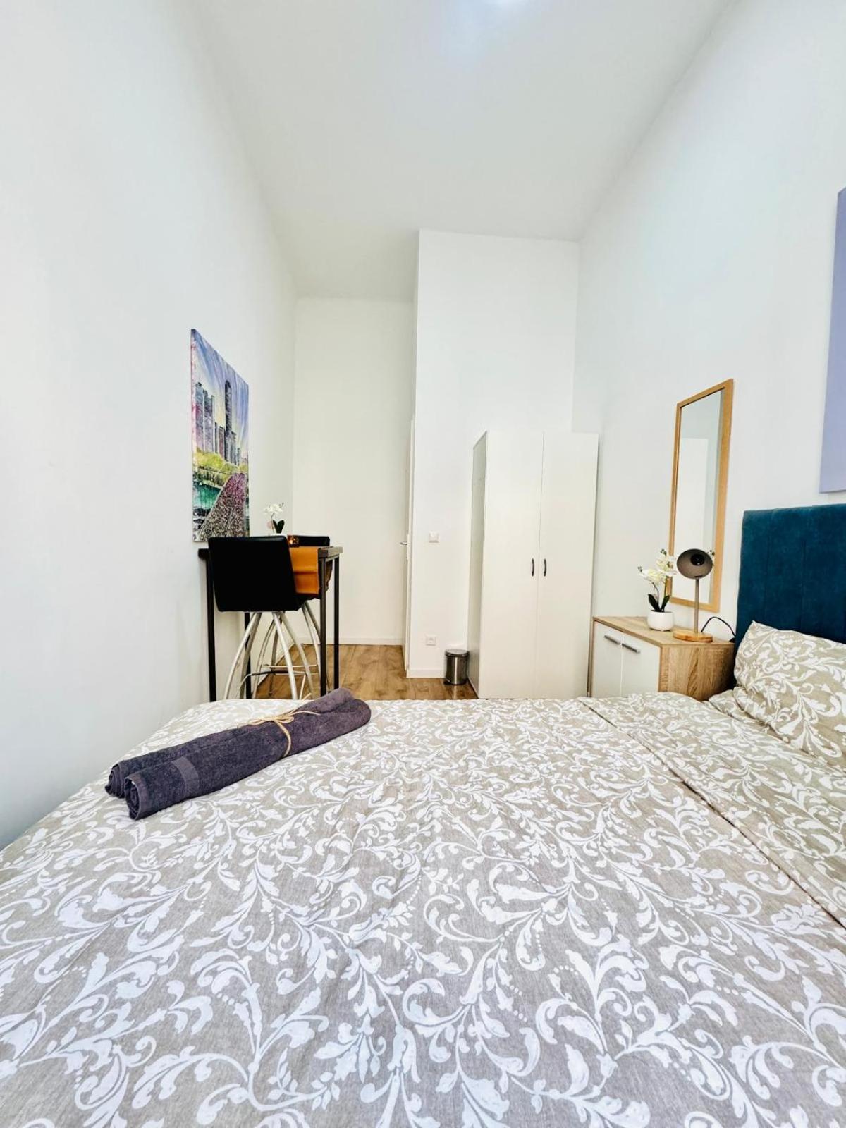 5br Apartment, Only 10min Walk To Matzleinsdorfer Platz Apartment Vienna