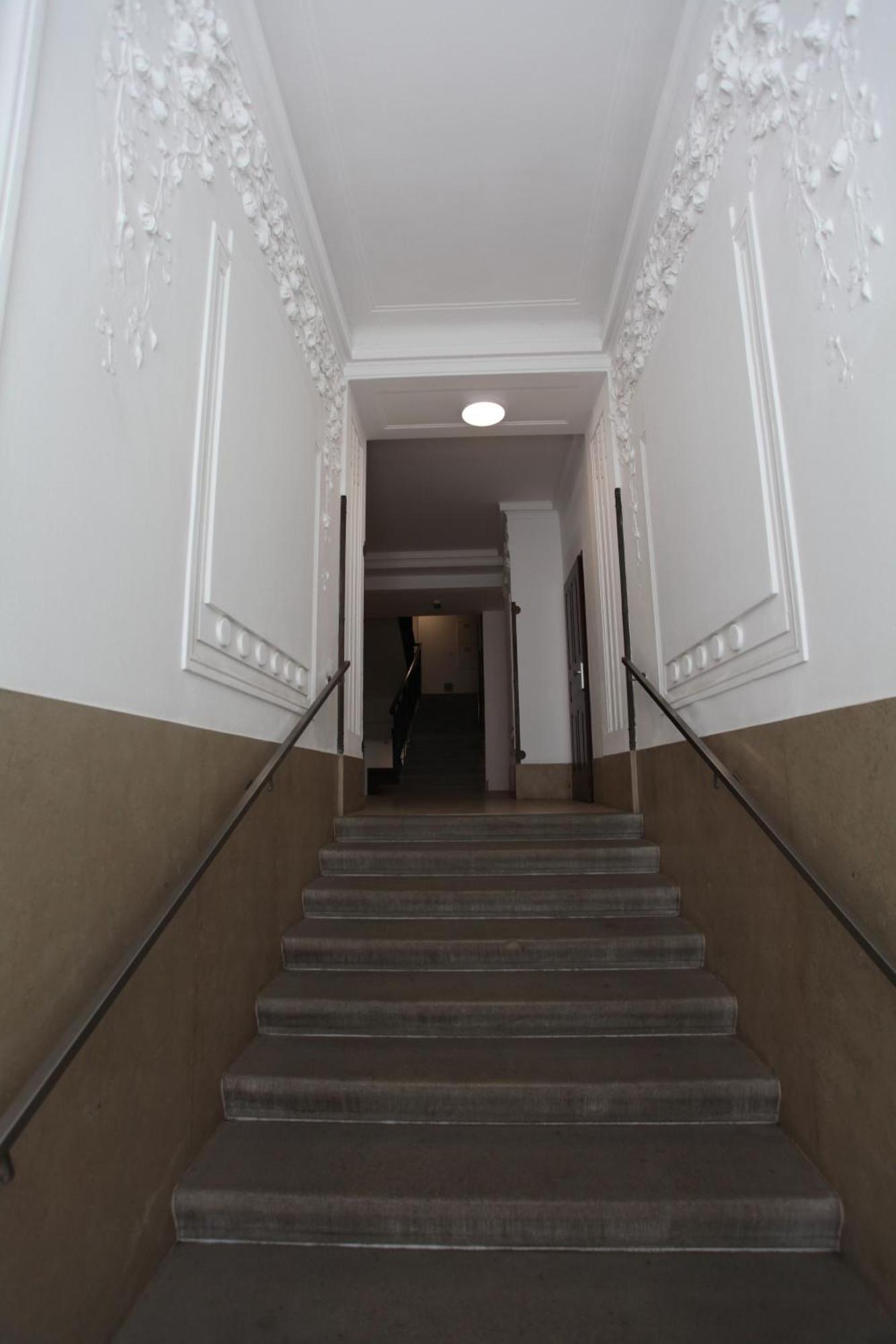 Apartment Ruhige Stadtwohnung Mit Balkon