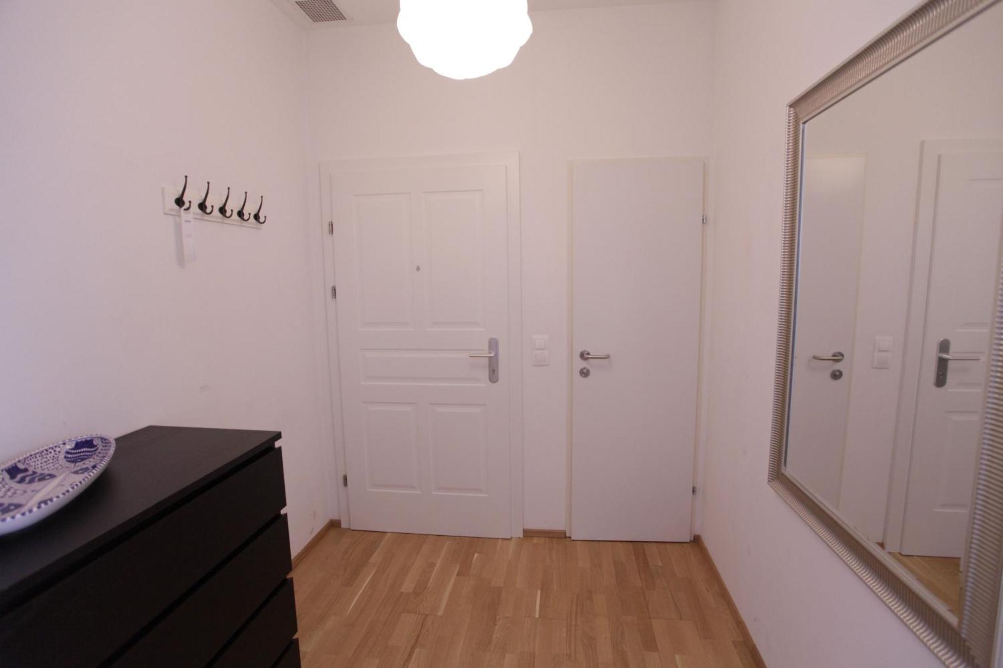 Apartment Ruhige Stadtwohnung Mit Balkon Vienna