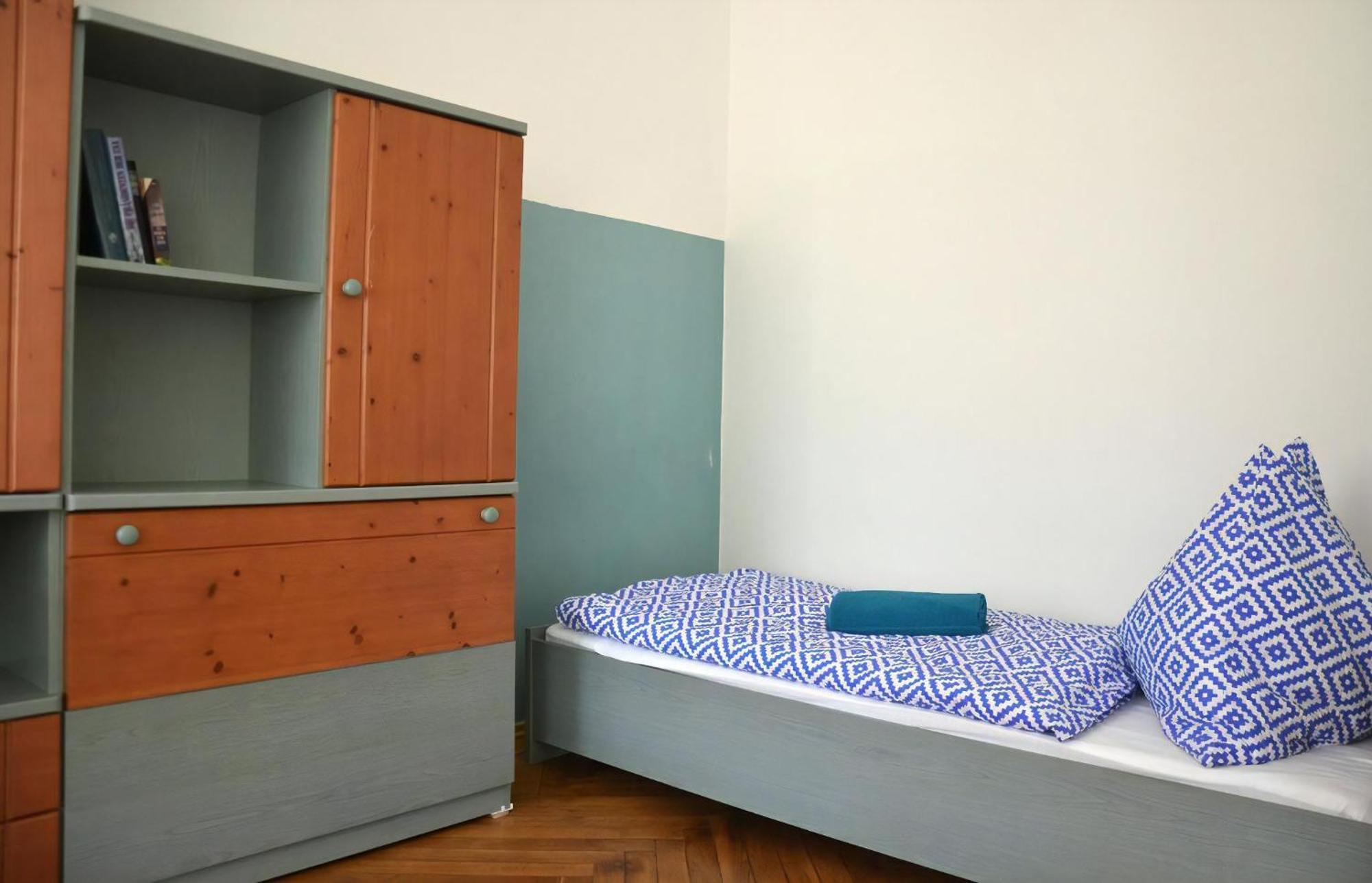 Schoene Wiener Altbauwohnung *