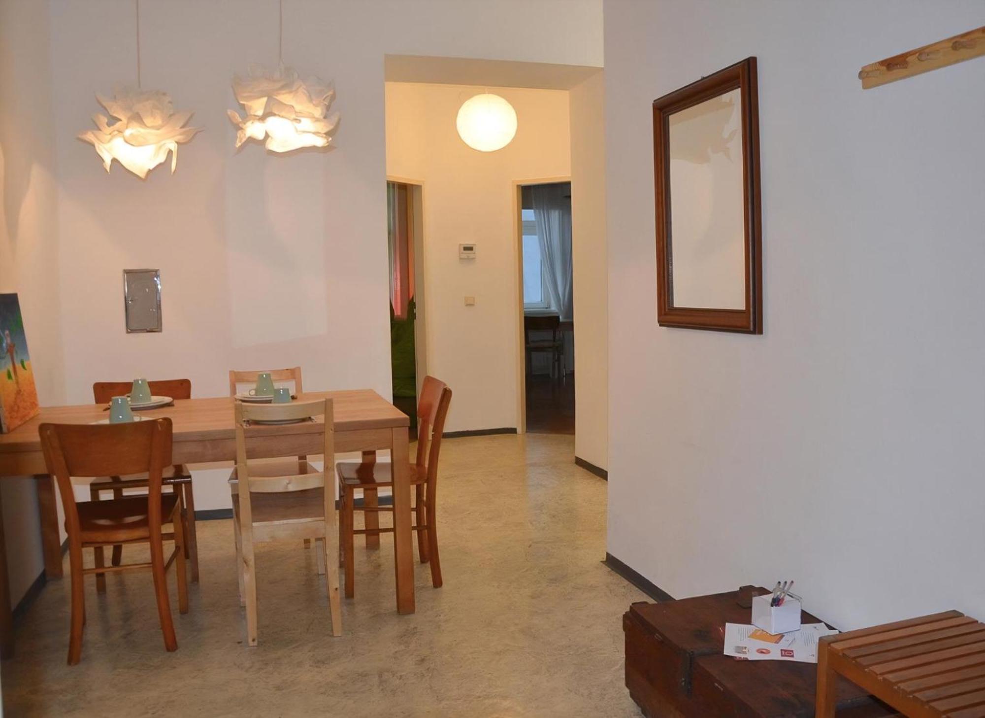 Schoene Wiener Altbauwohnung Apartment Vienna