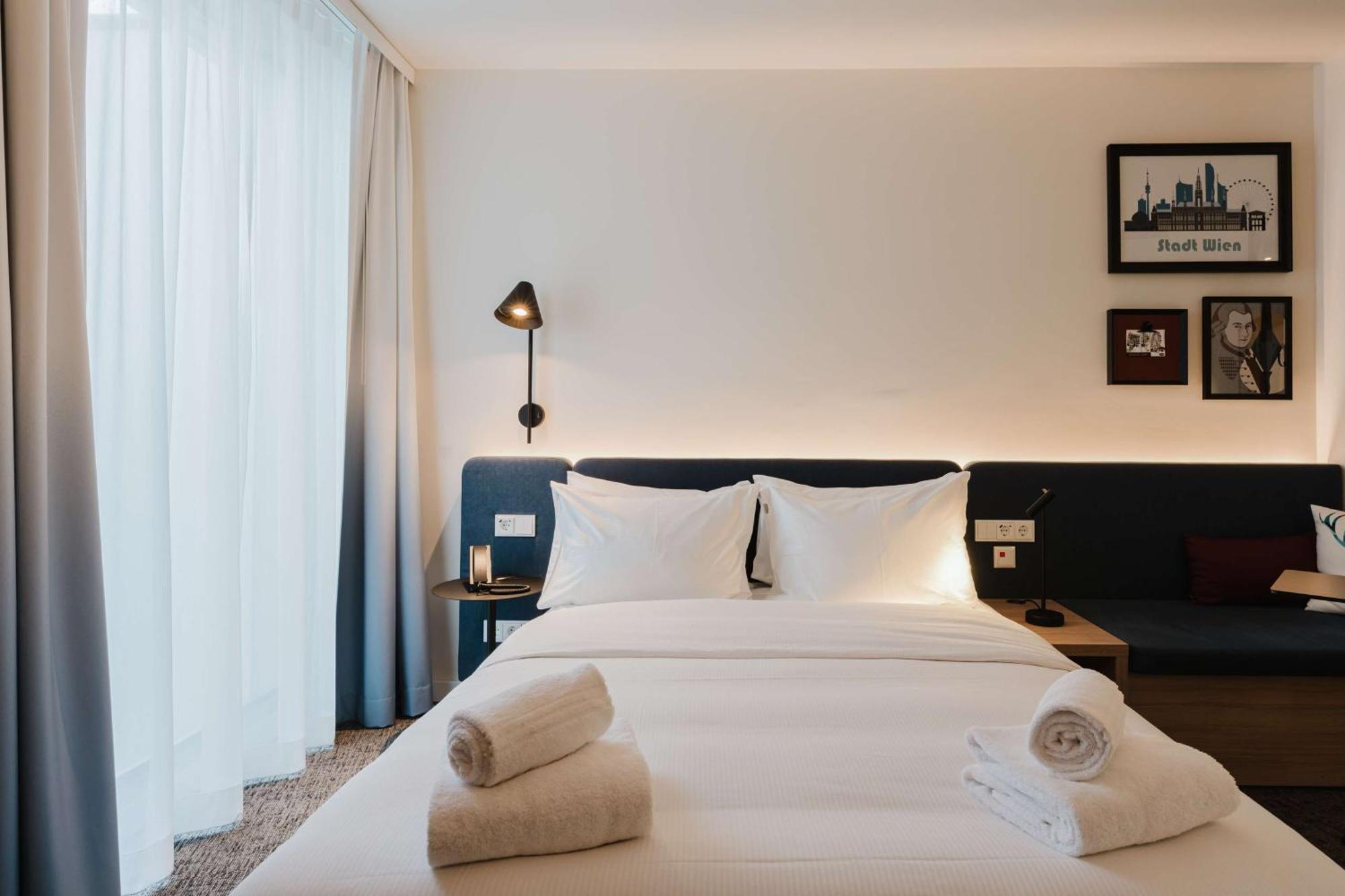 Hampton By Hilton West Viena