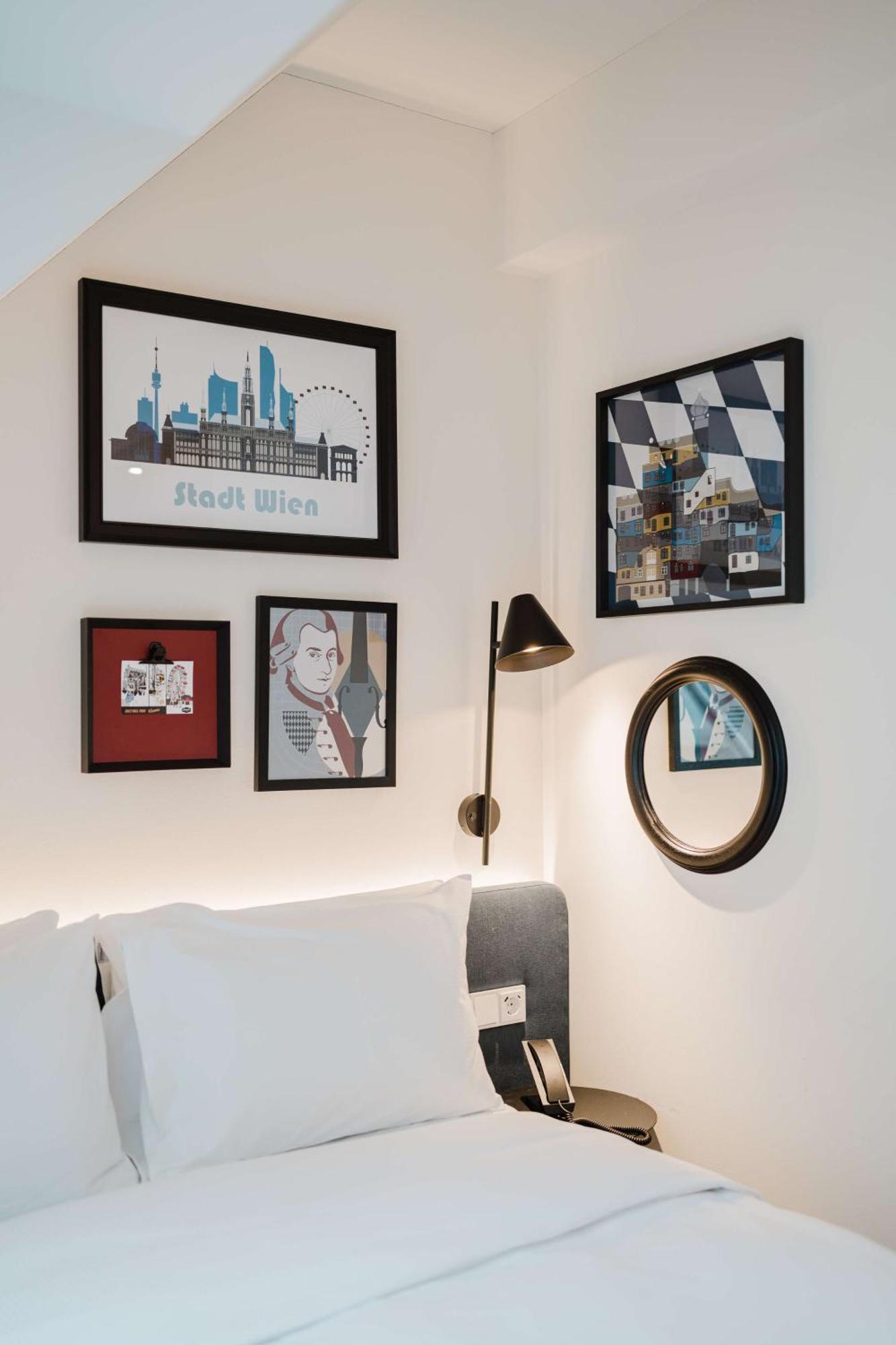 Hampton By Hilton West Viena