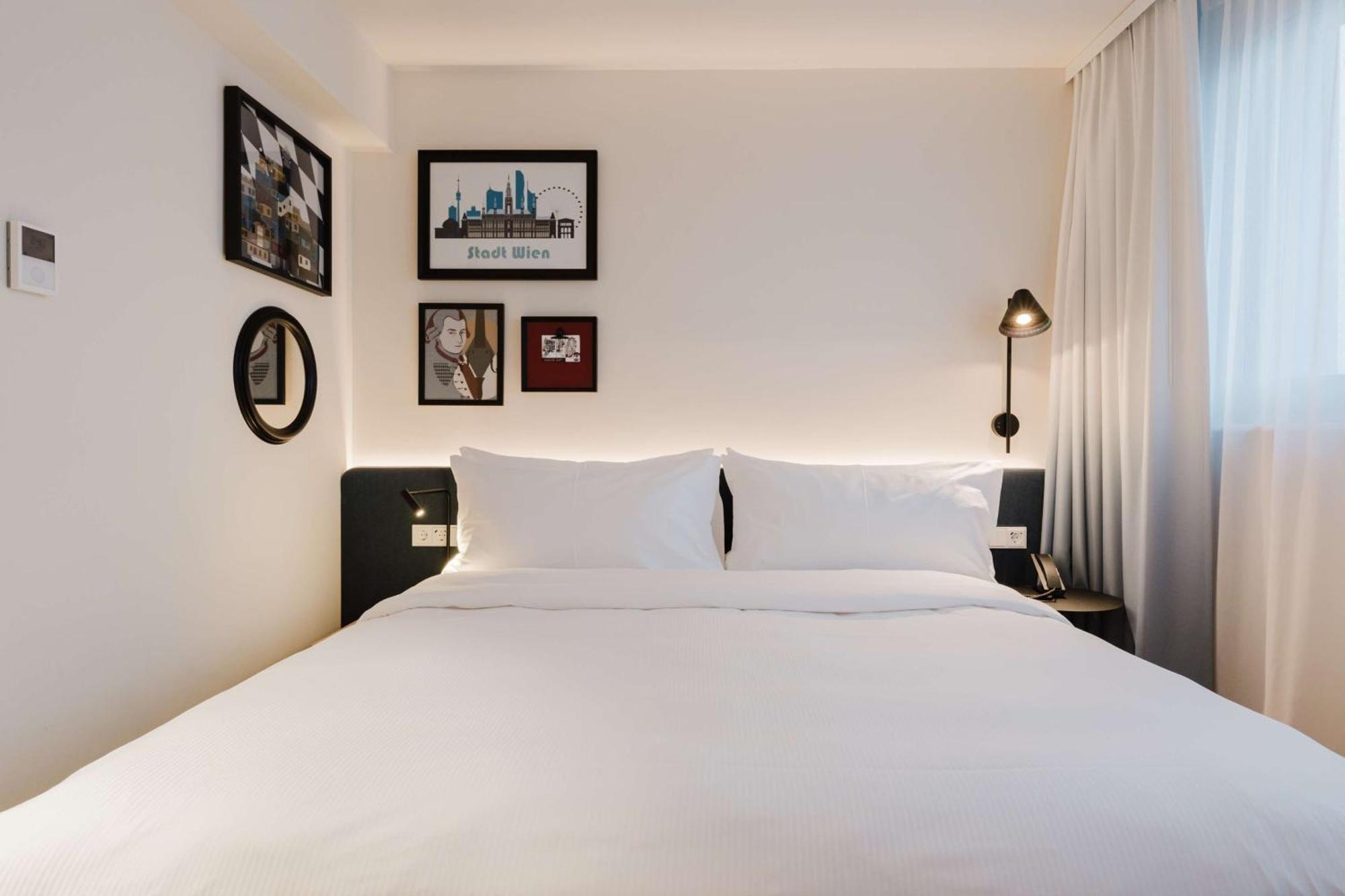 Hampton By Hilton West 3* Viena