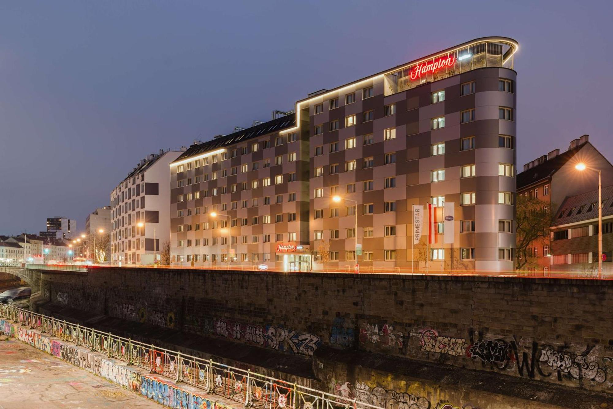 Hampton By Hilton West Hotel Viena