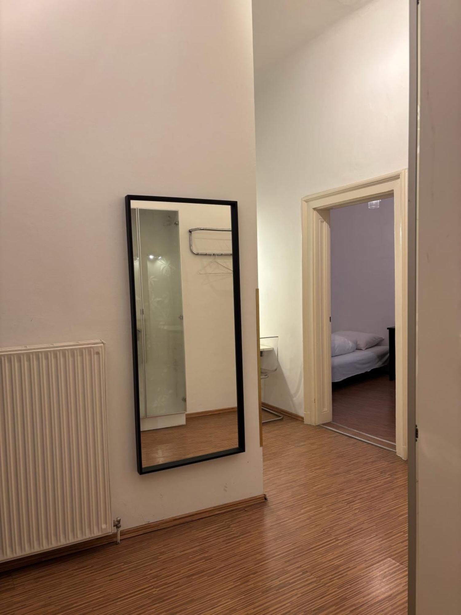 Carlton Wien