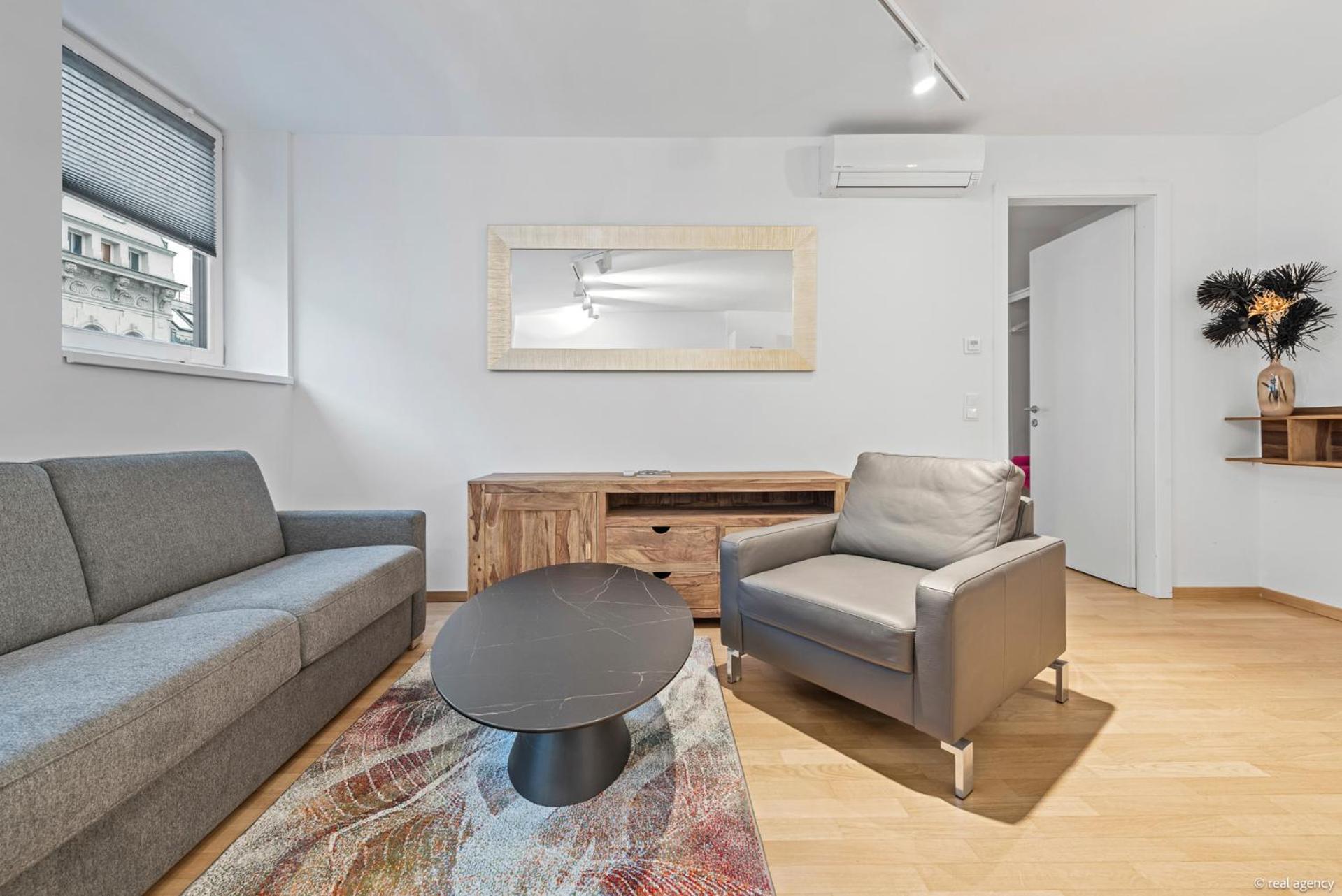 Easy Flat Margareten * Viena